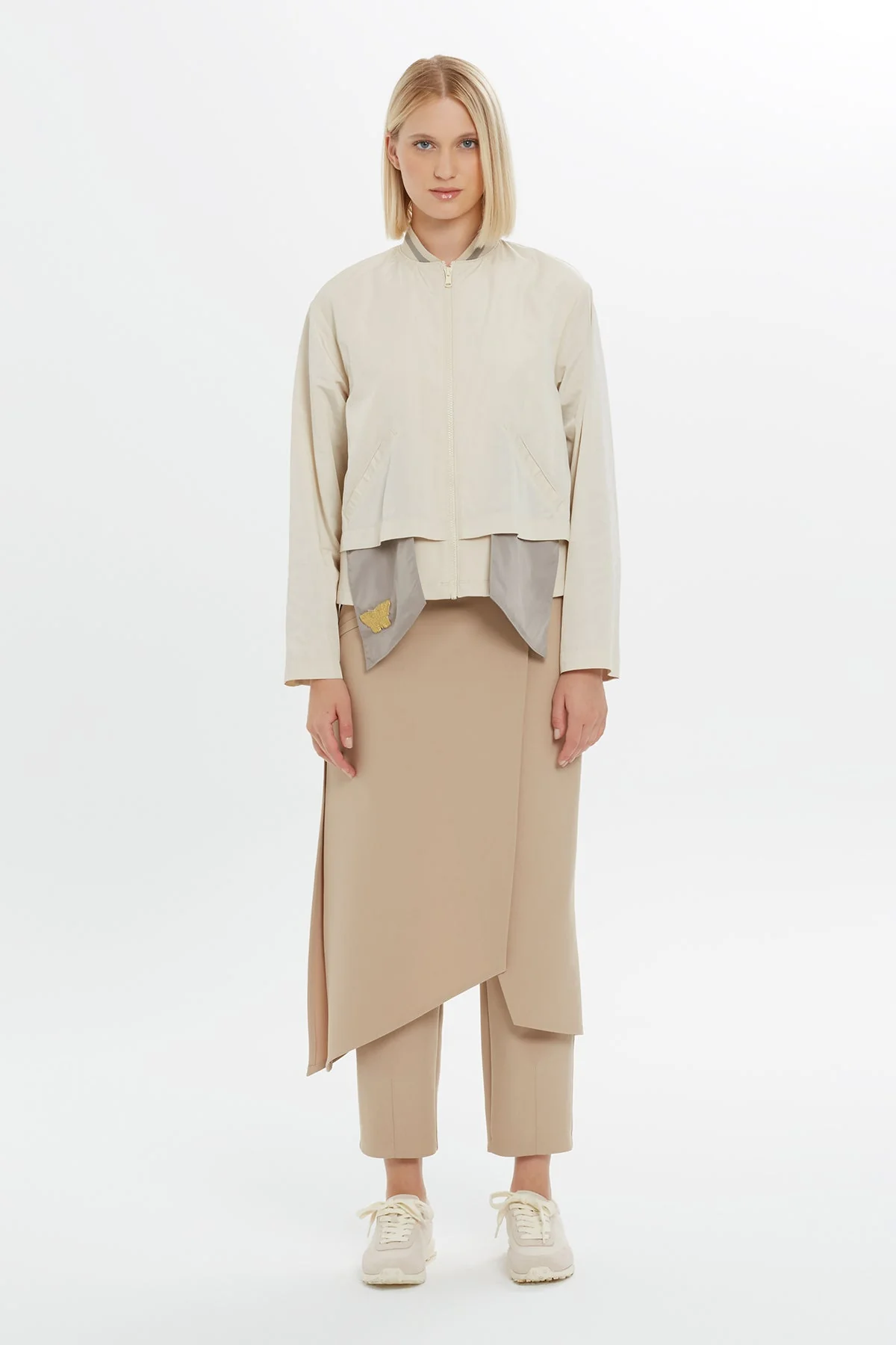 Beige Butterfly-Detail Sweatshirt - Image 4