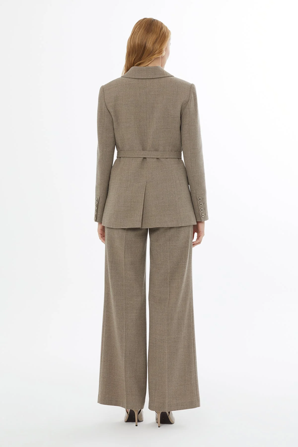 Beige Buttoned Jacket - Image 5
