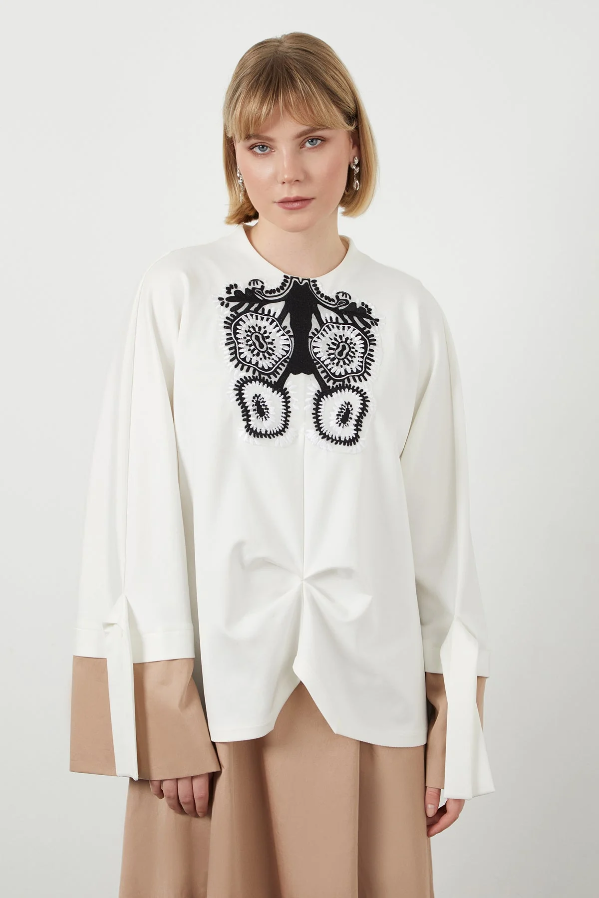Beige Embroidered Midi Dress - Image 3