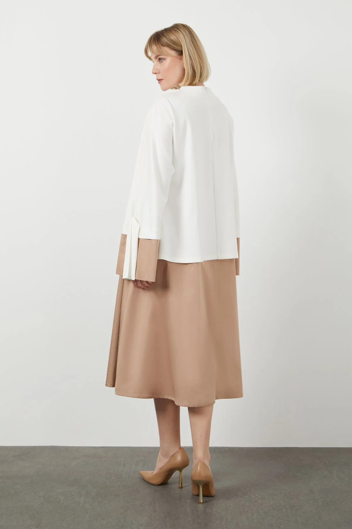 Beige Embroidered Midi Dress - Image 4