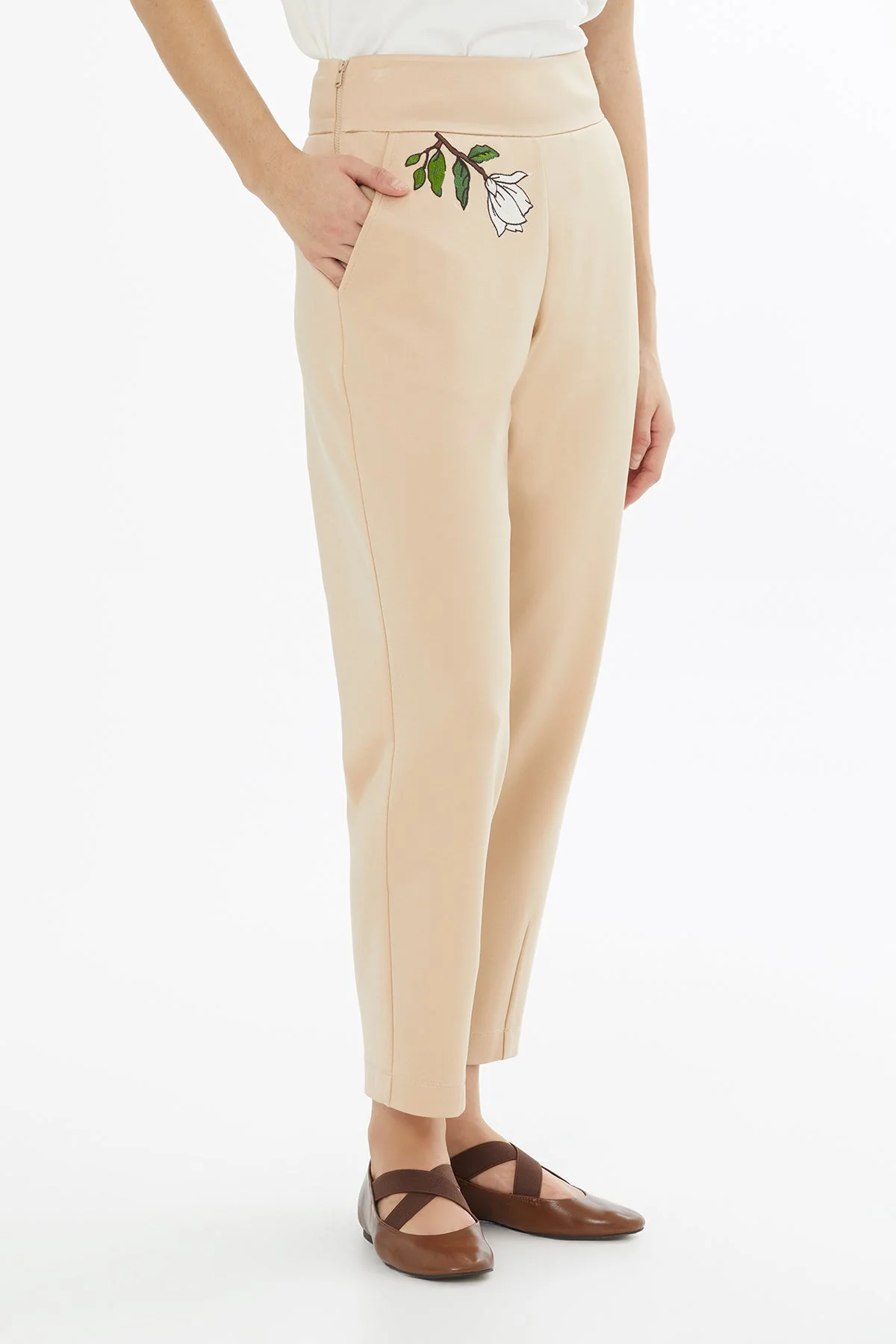 Beige Embroidered Pleat-Front Sweatpants - Image 3