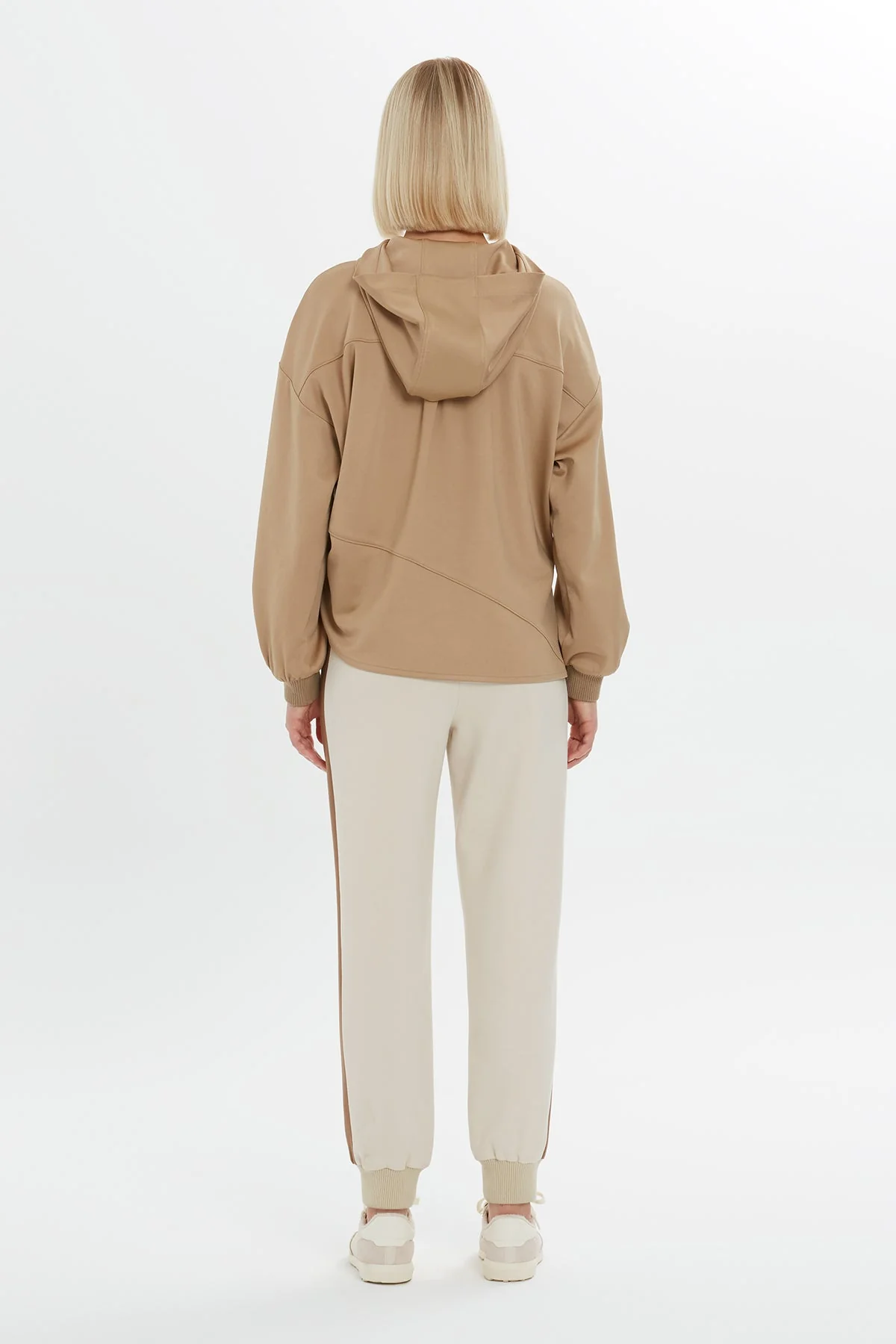 Beige Gathered Sweatshirt - Image 4