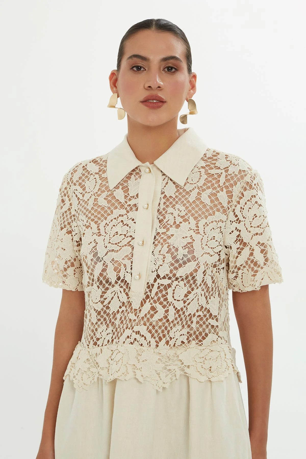 Beige Midi Dress with Lace Detail - Image 3