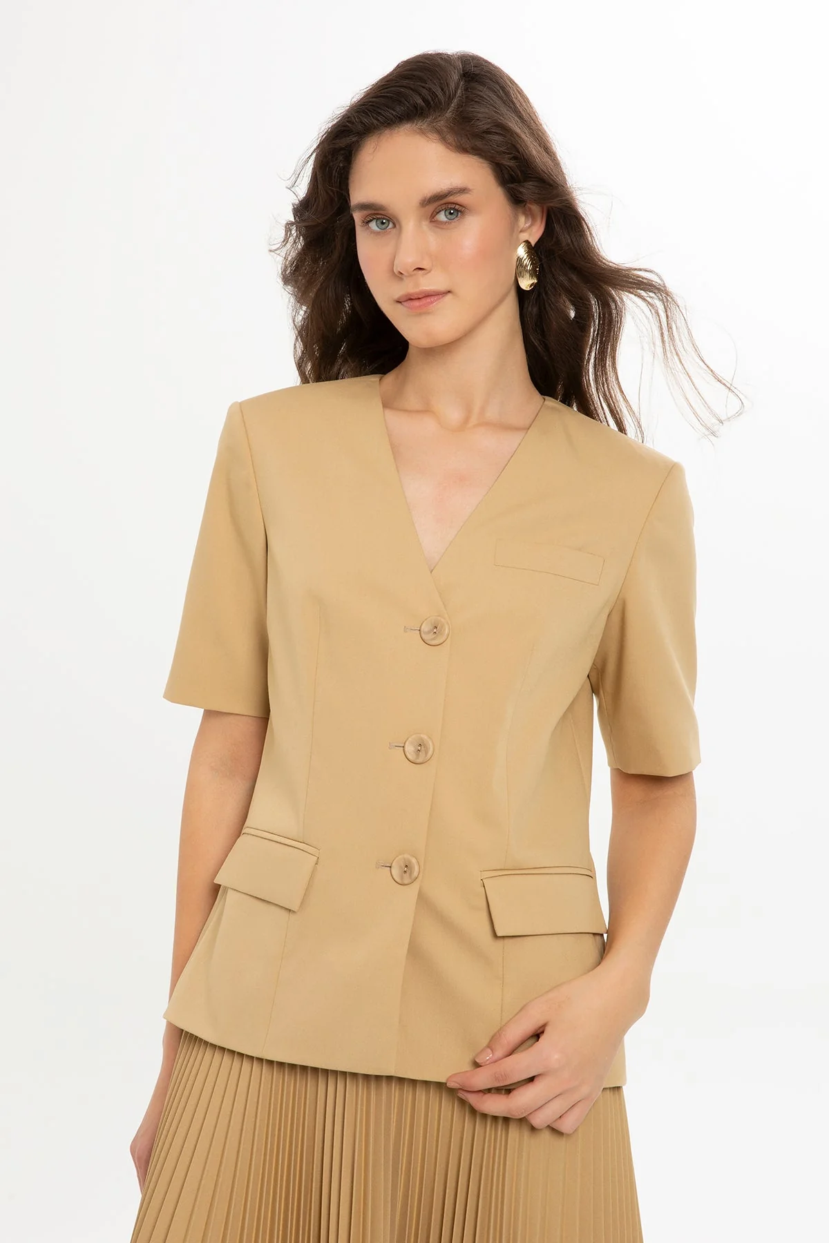 Beige Pleated Short-Sleeved Long Dress - Image 2