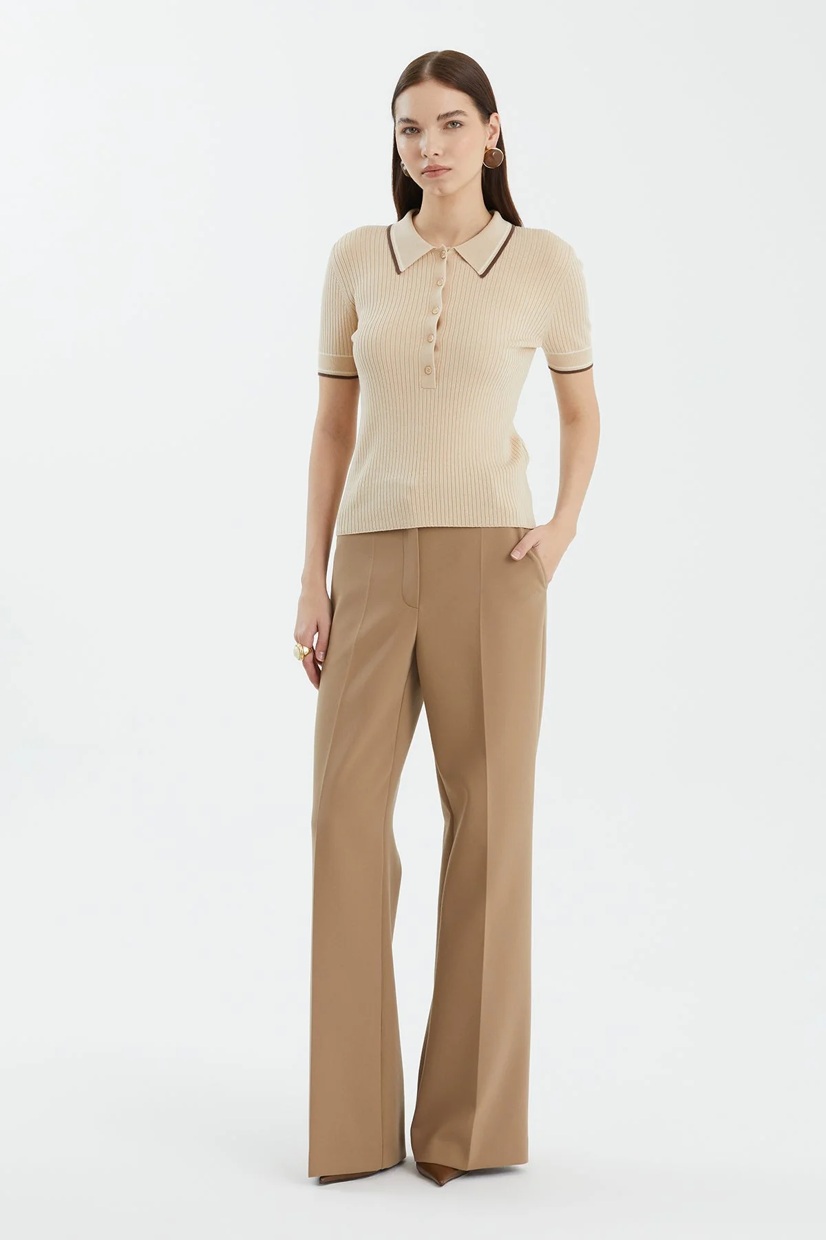Beige Shirt Collar Short Sleeve Knit Top - Image 3