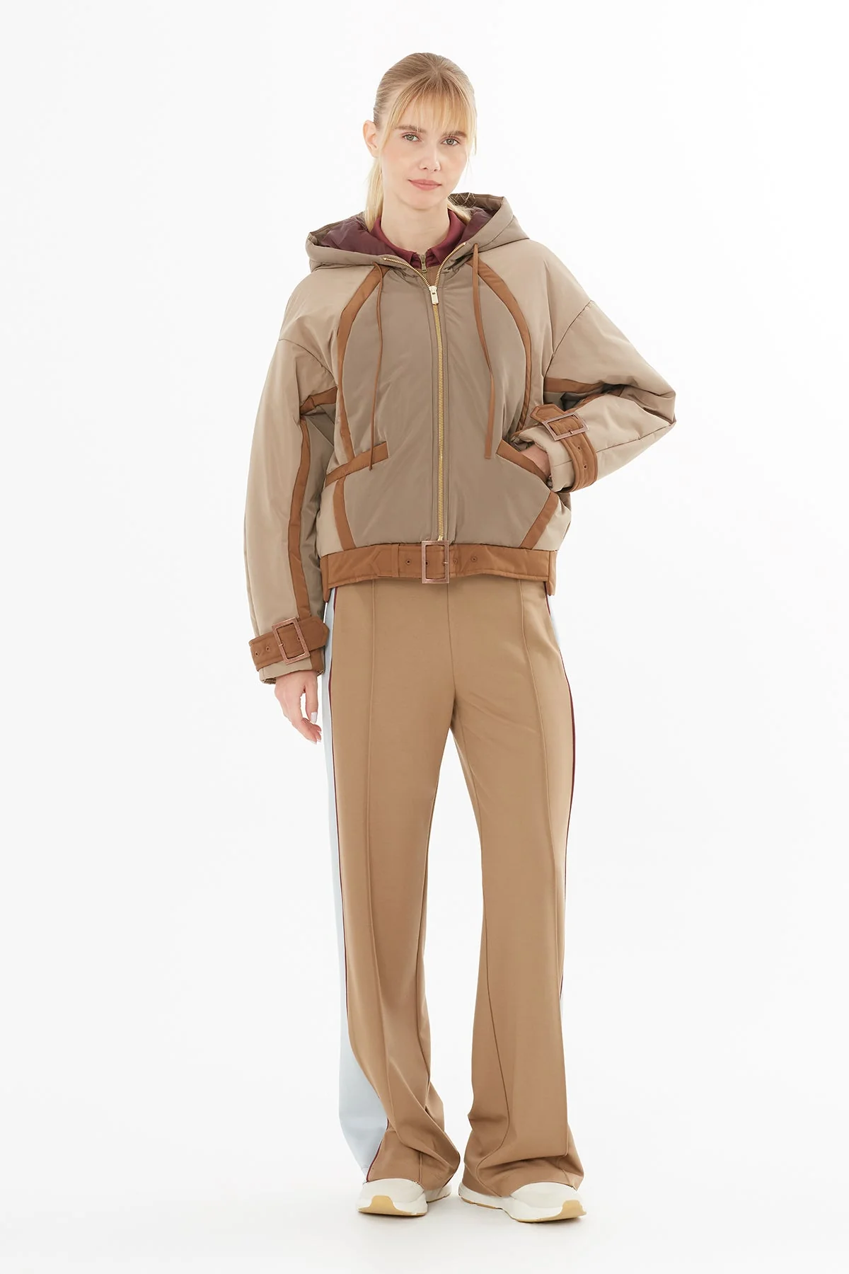 Beige Short Puffer Jacket - Image 3