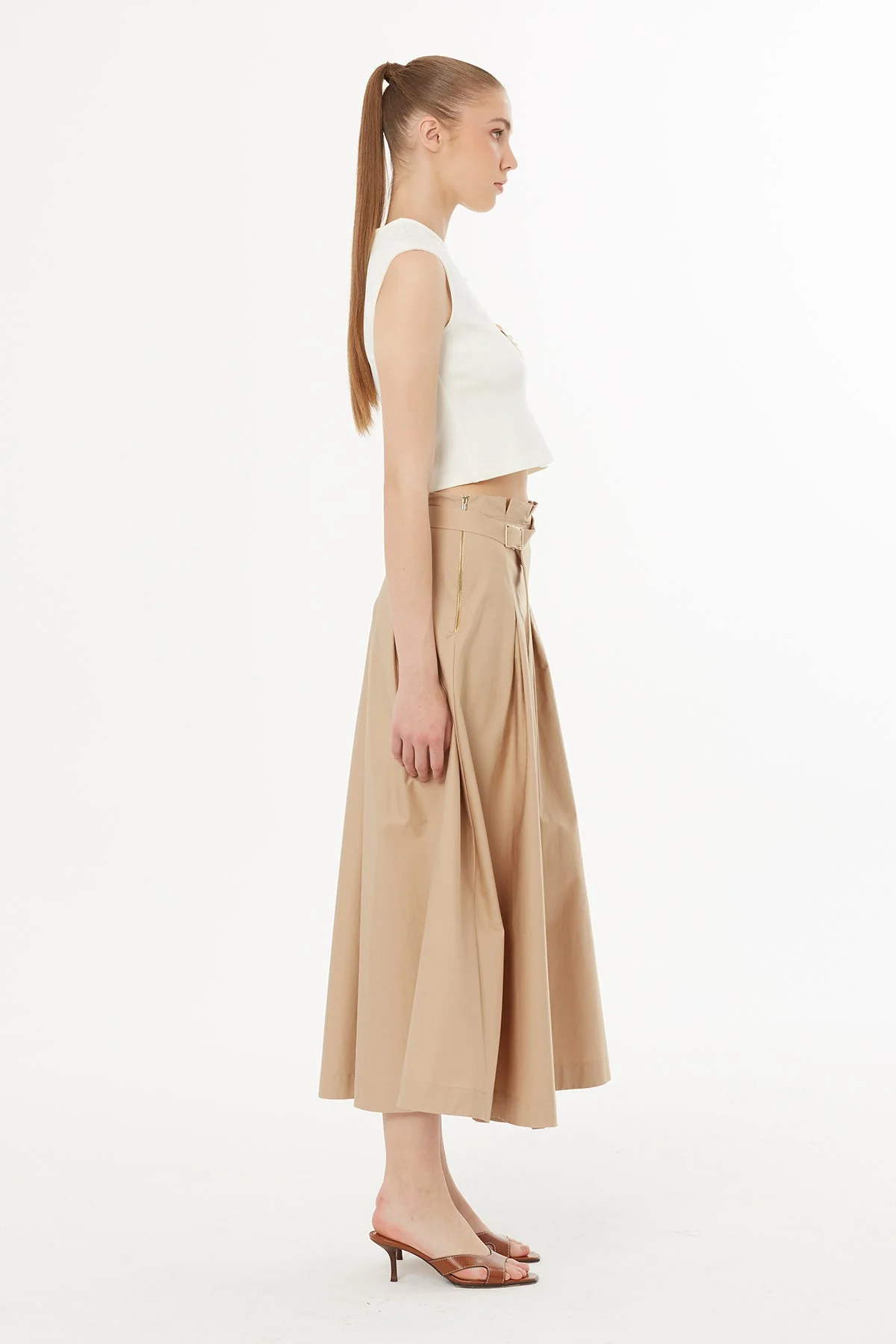 Beige Side Zip Pleated Skirt - Image 3