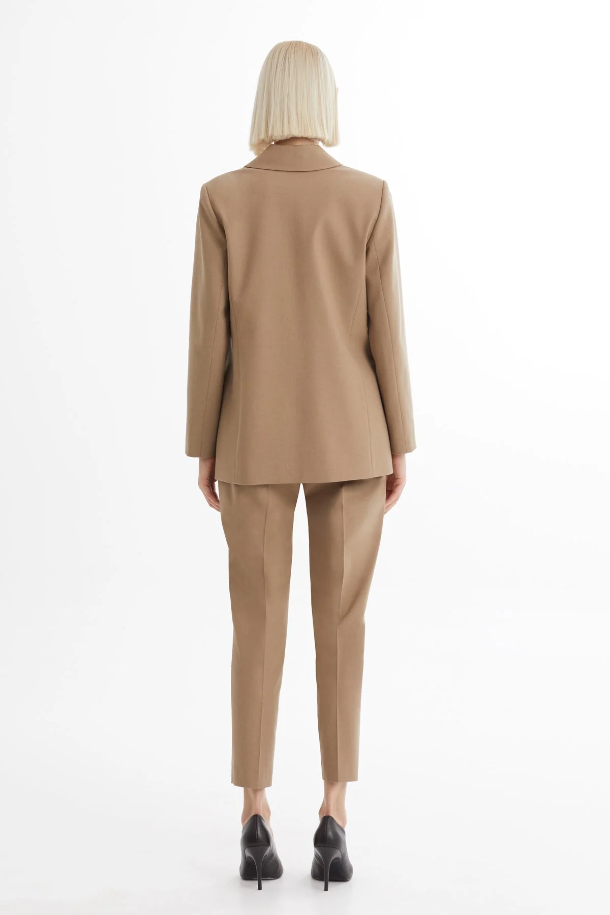 Beige Single-Button Blazer Trouser Set - Image 4