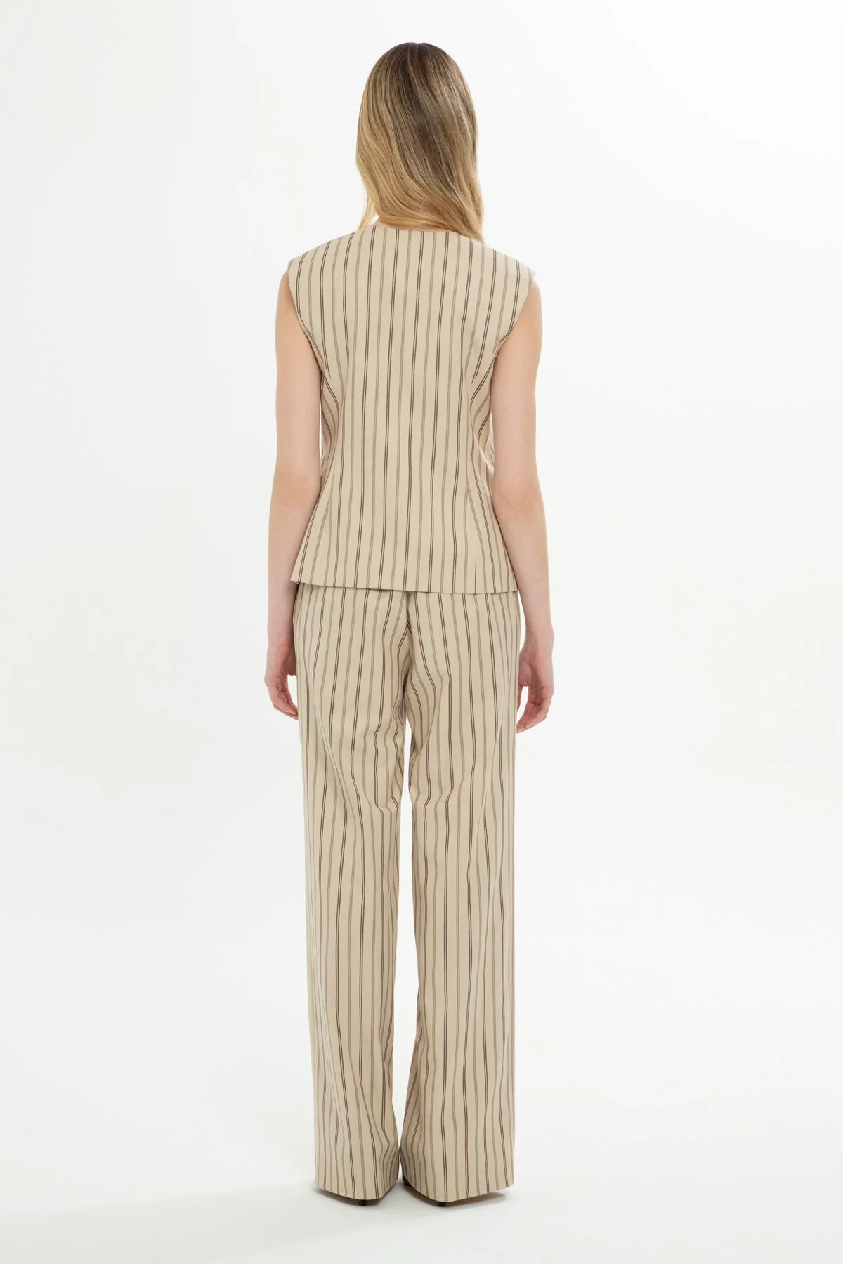 Beige Suit with Pocket Vest - Image 5