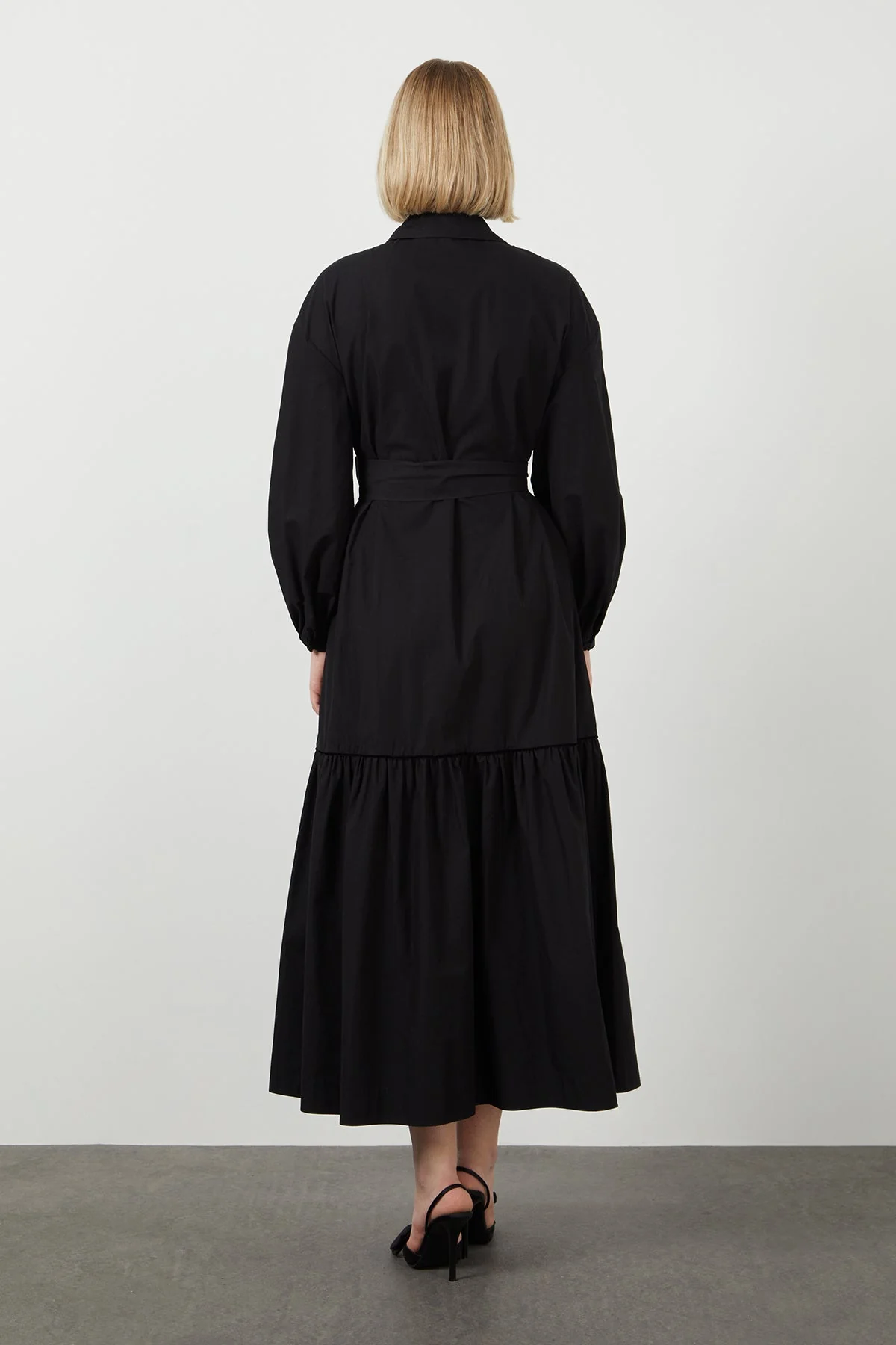 Black Button-Detail Midi Dress - Image 4