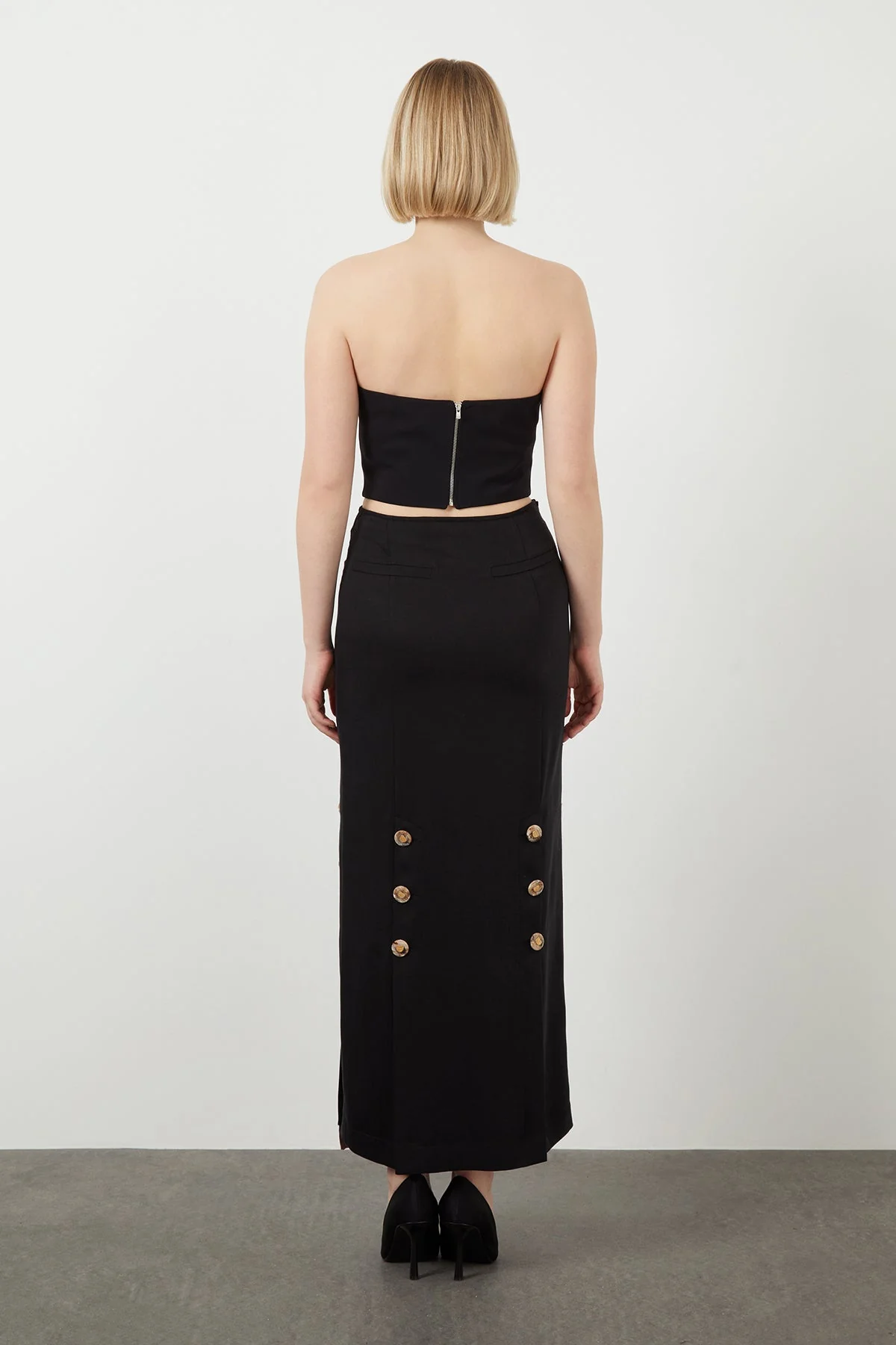 Black Button-Front Maxi Skirt - Image 3