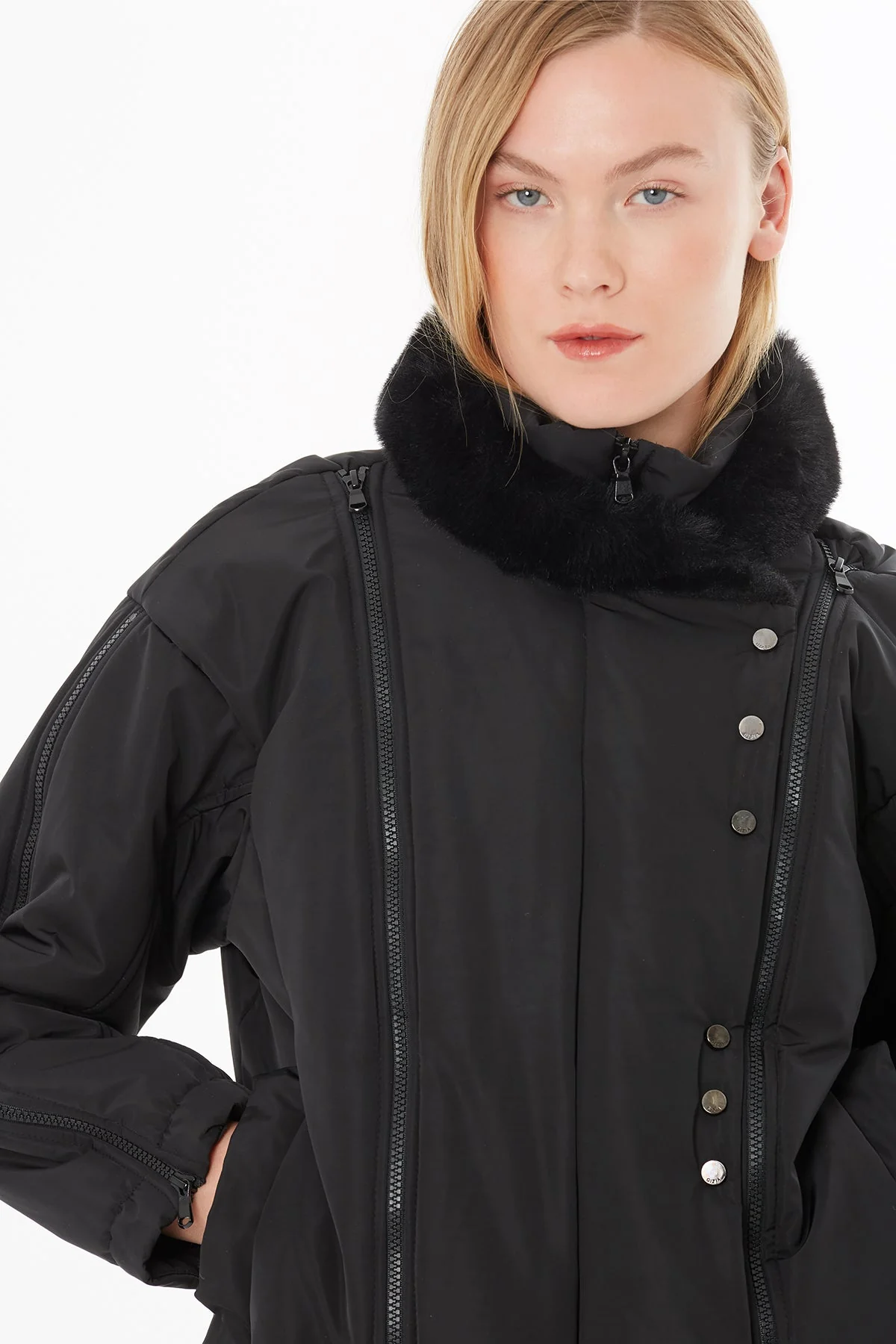 Black High-Collar Jacket - Image 2