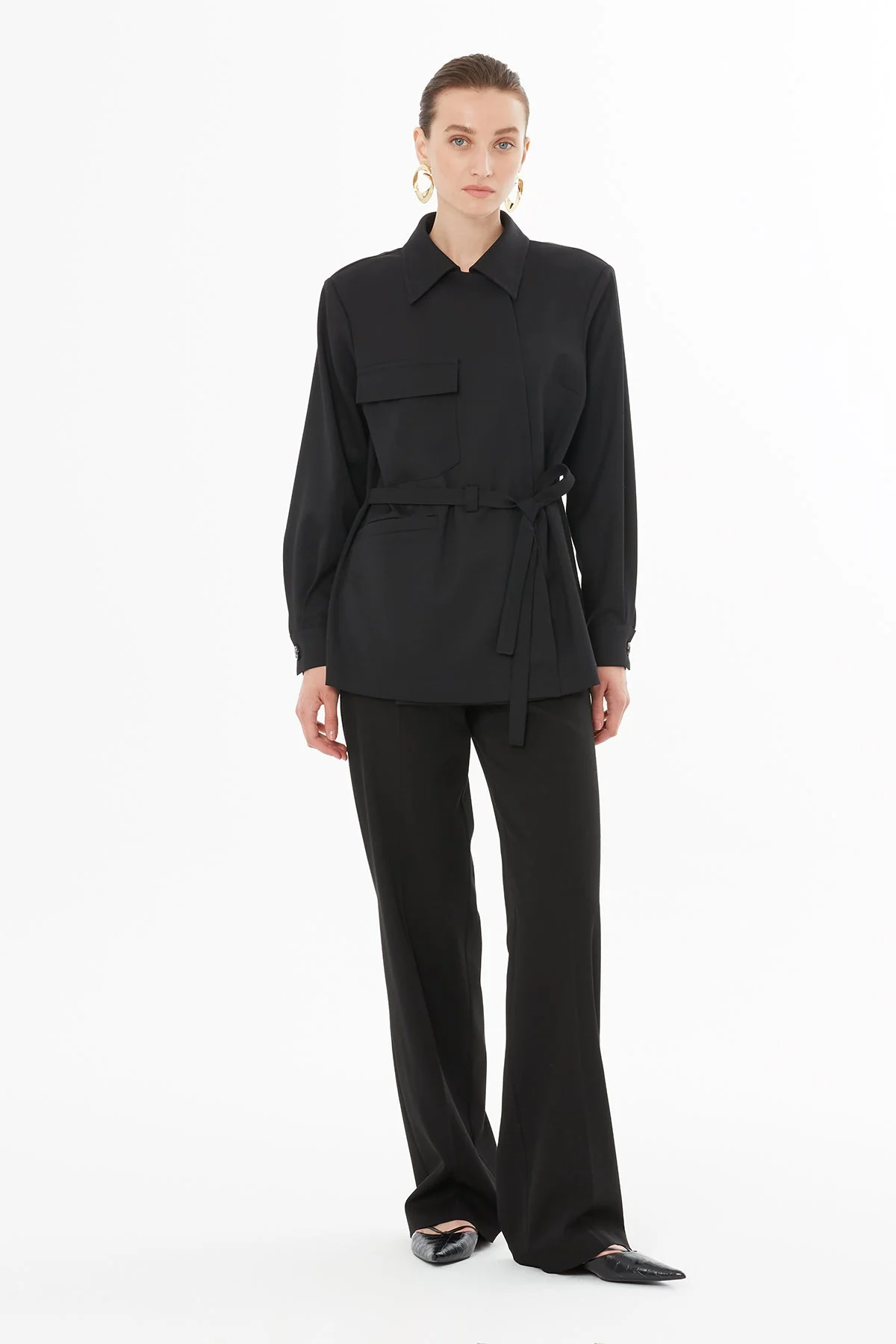 Black Jacket with Bridge