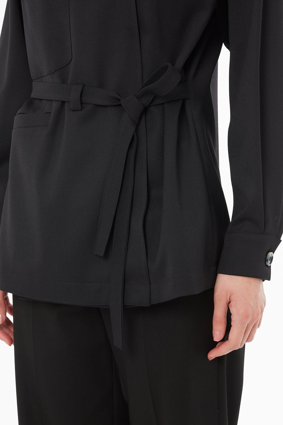 Black Jacket with Bridge - Image 2
