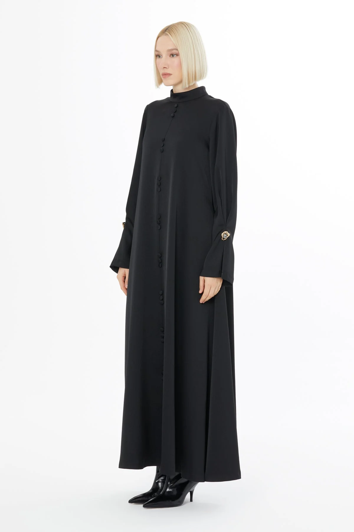 Black Long-Sleeved Zippered Dress - Image 3