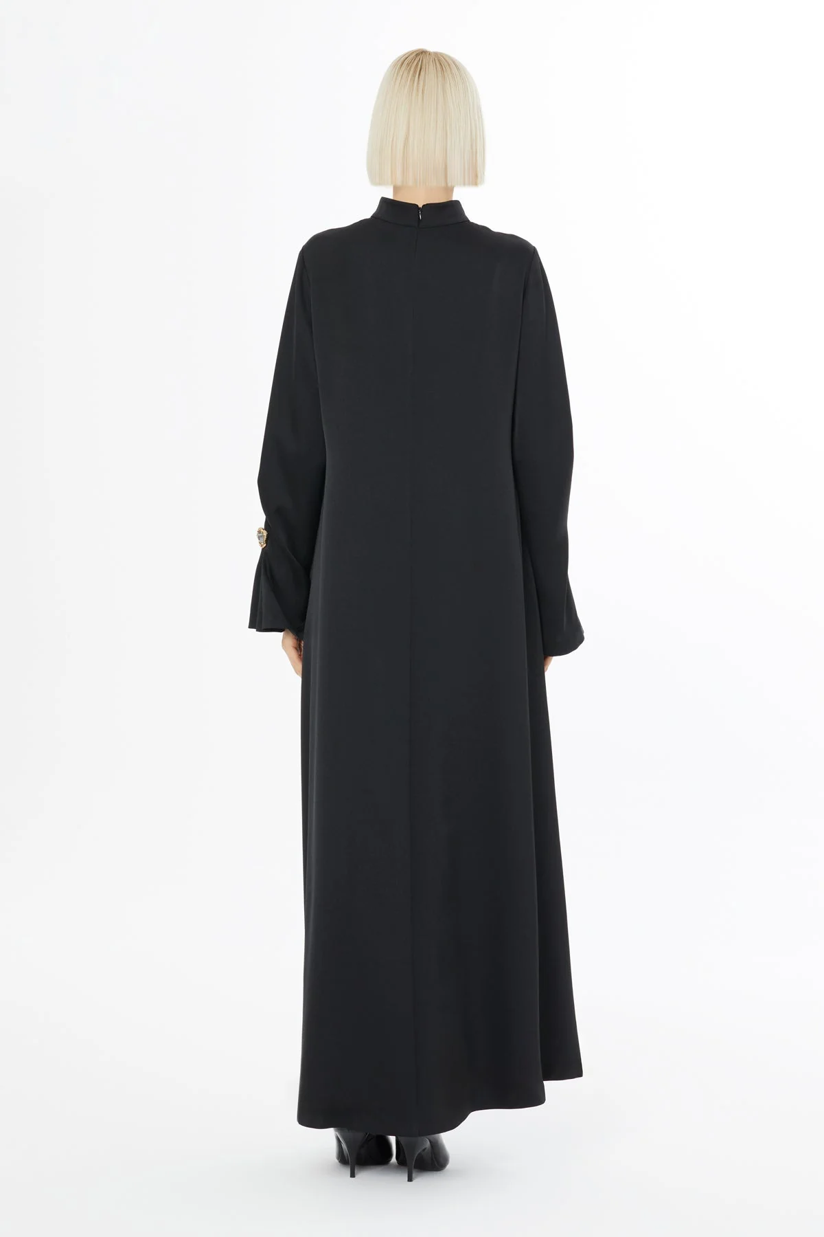 Black Long-Sleeved Zippered Dress - Image 4