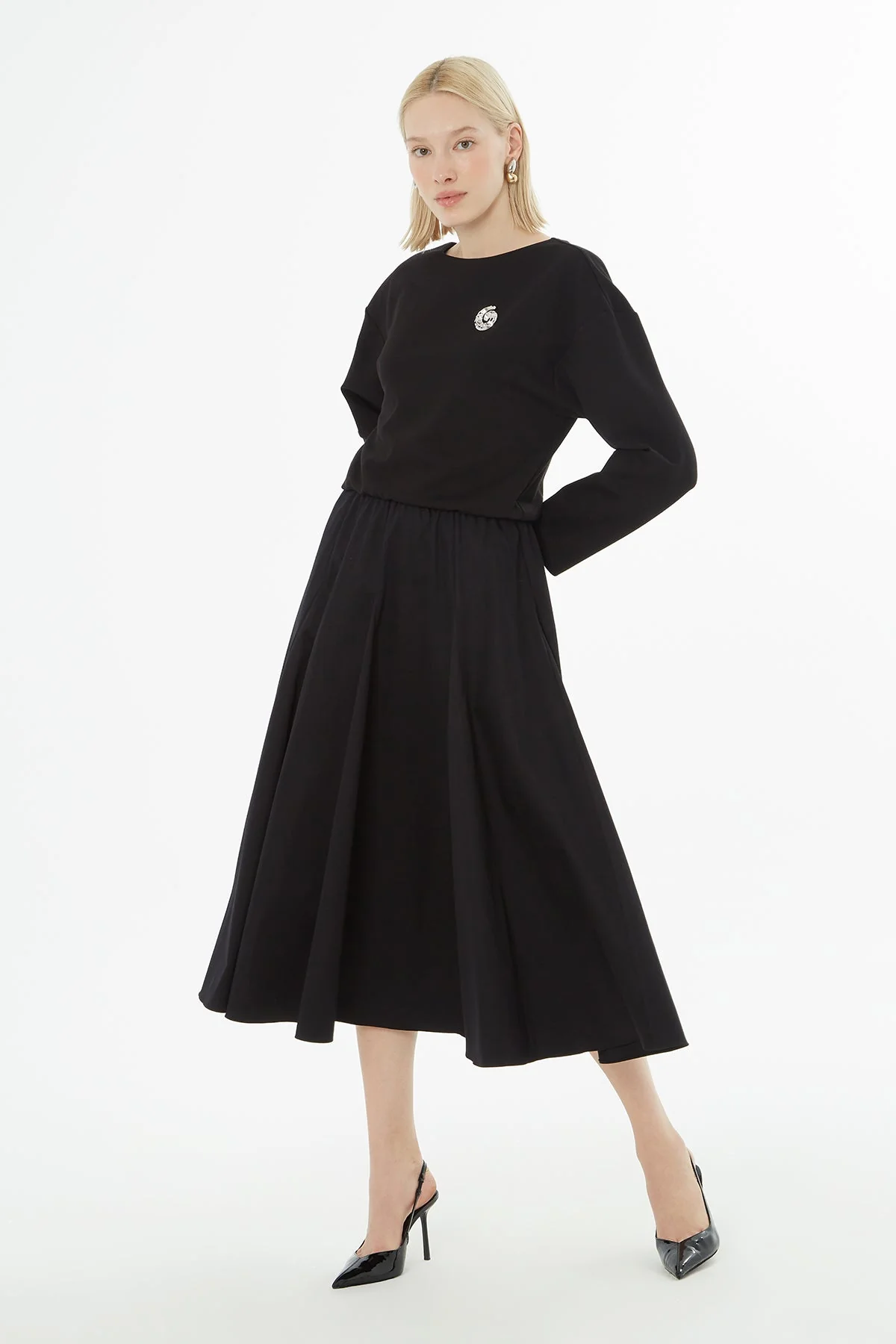 Black Midi Dress with Elastic Waist - Image 2