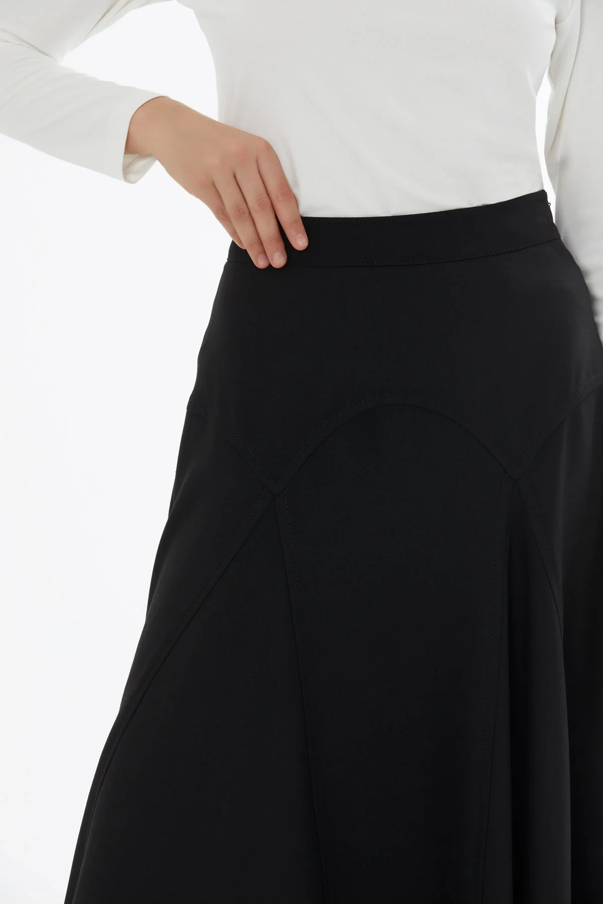 Black Midi Skirt - Image 2
