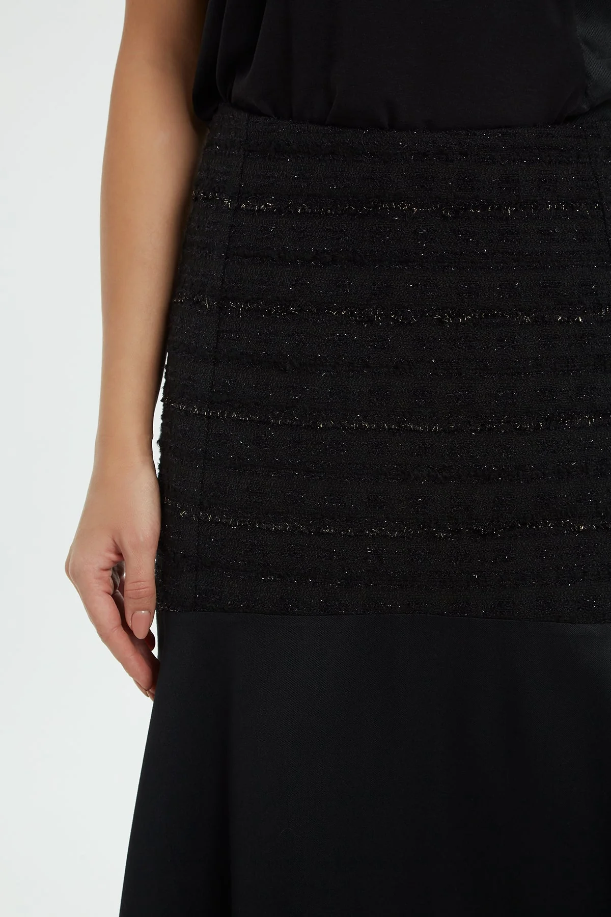 Black Sequin Midi Skirt - Image 3