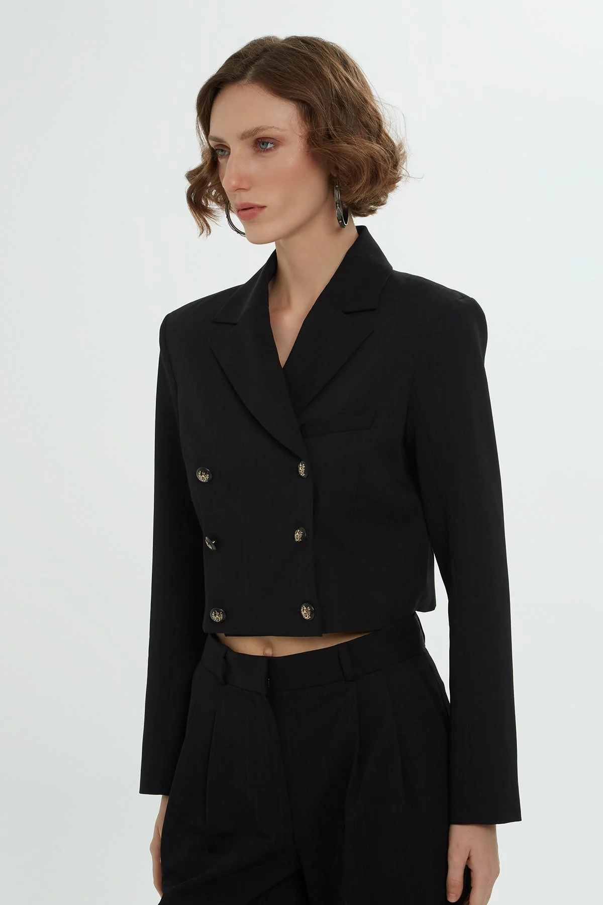 Black Short Jacket and Trousers Co-Ord Set - Image 3