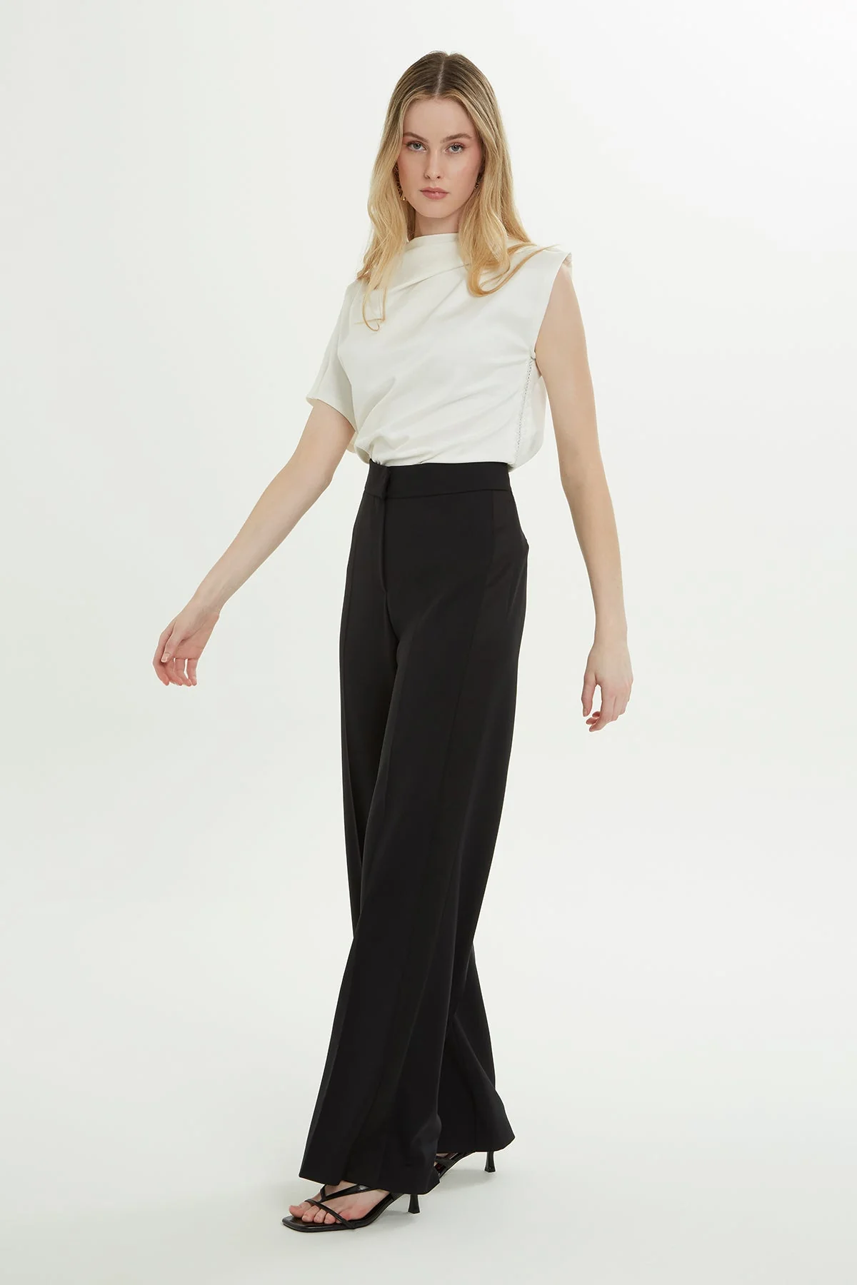Black Wide-Leg Fabric Trousers - Image 2