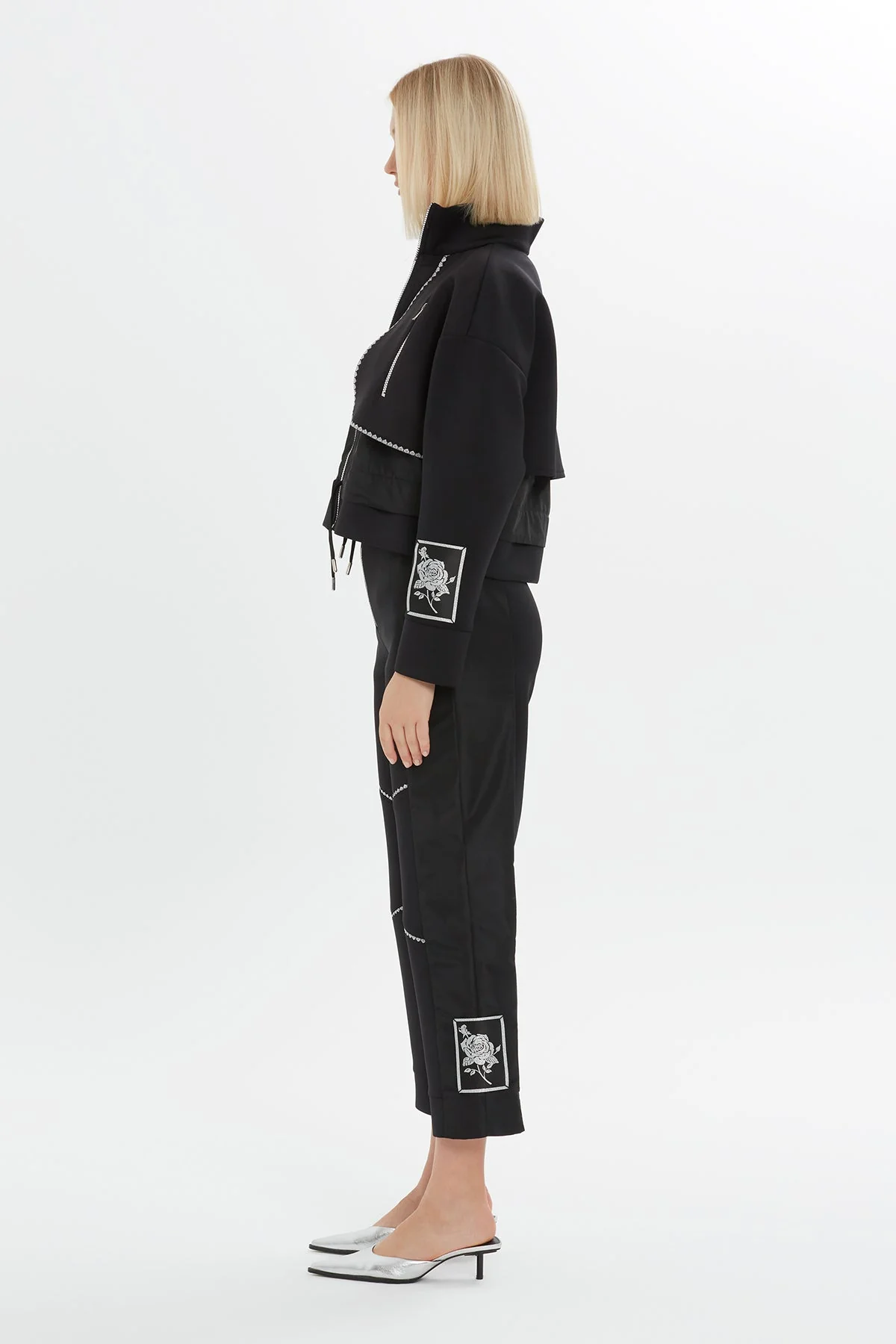 Black Zip-Detail Sweatshirt - Image 3