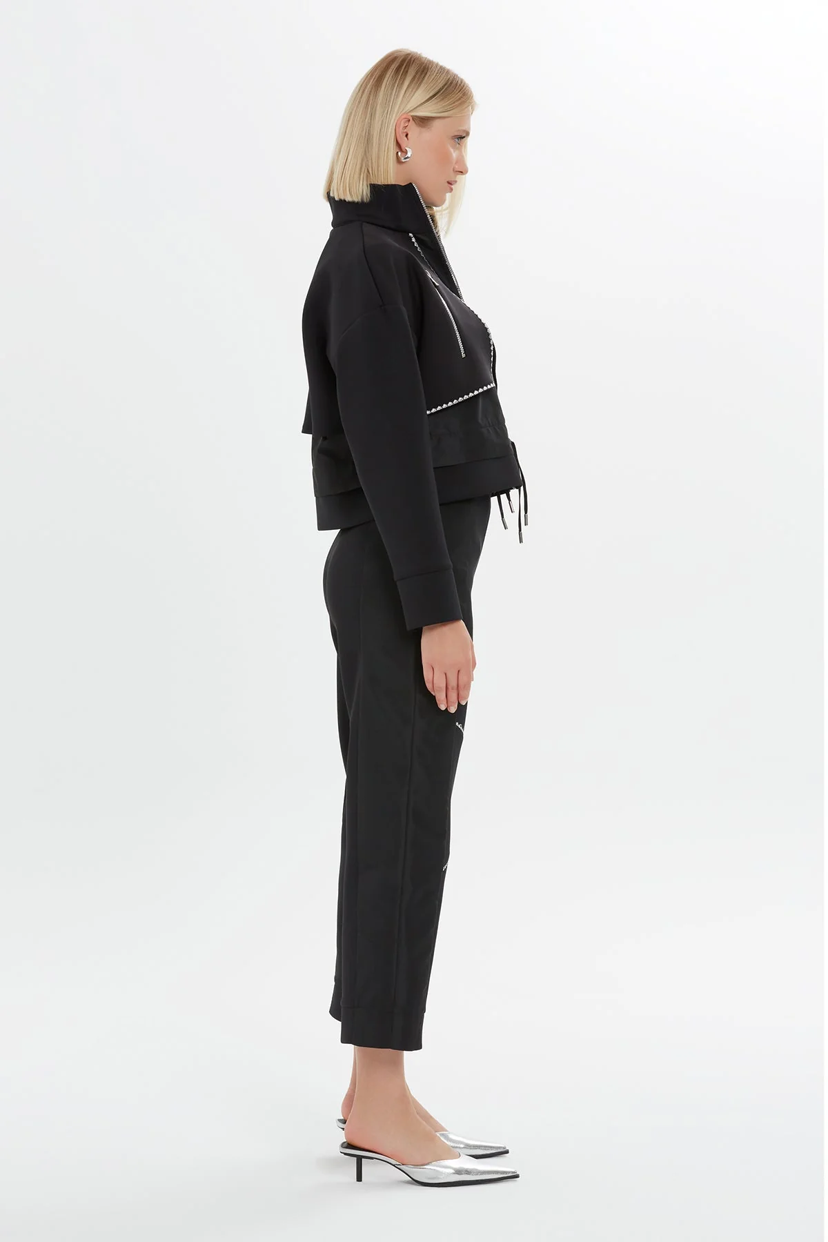 Black Zip-Detail Sweatshirt - Image 5