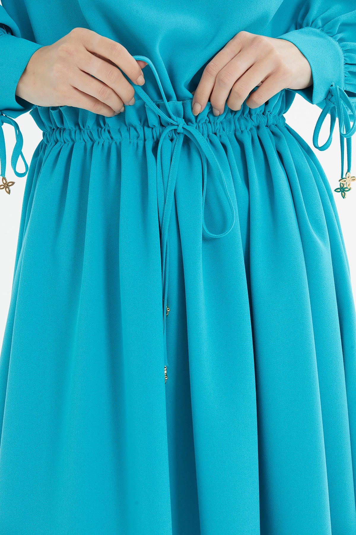 Bleu Midi Dress with Gathered Waist - Image 4
