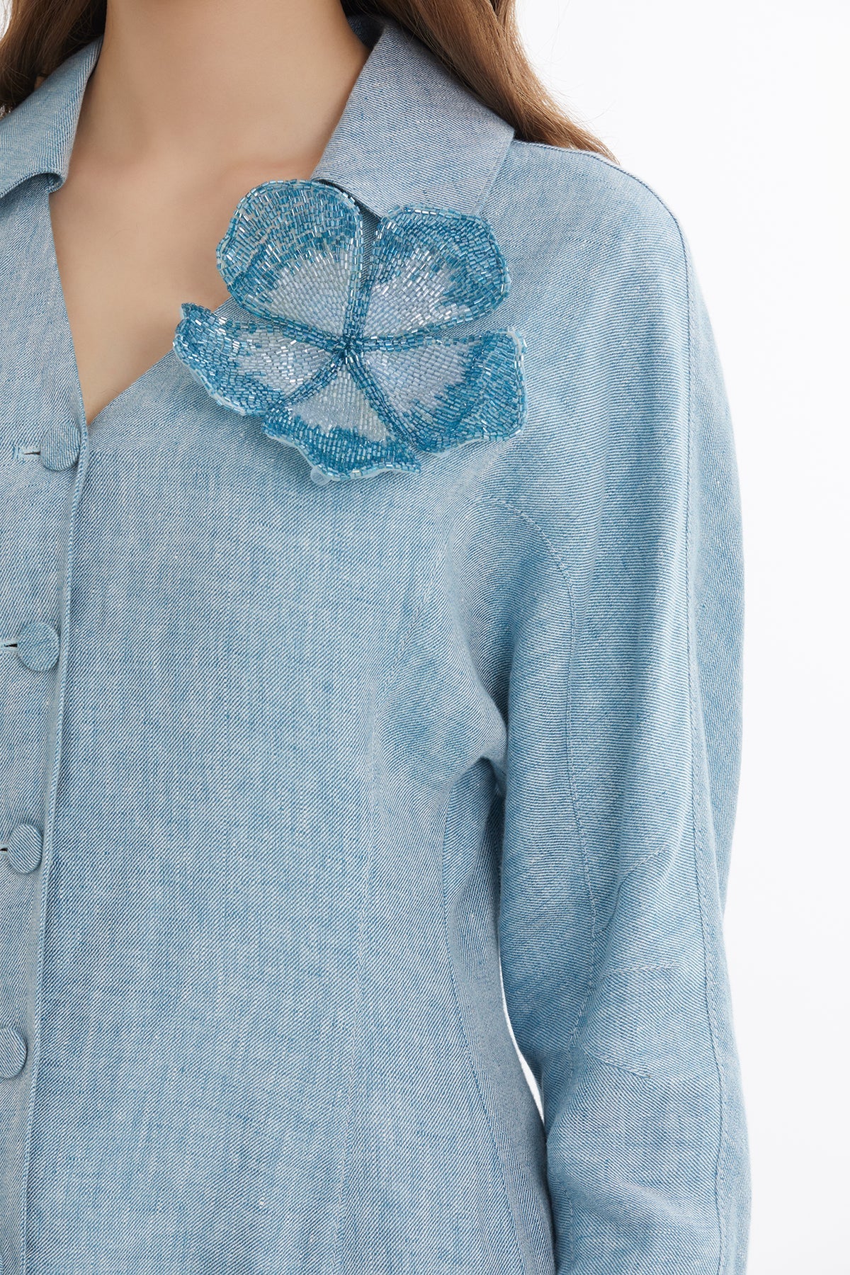 Blue Beaded Floral Brooch Linen Maxi Dress - Image 3