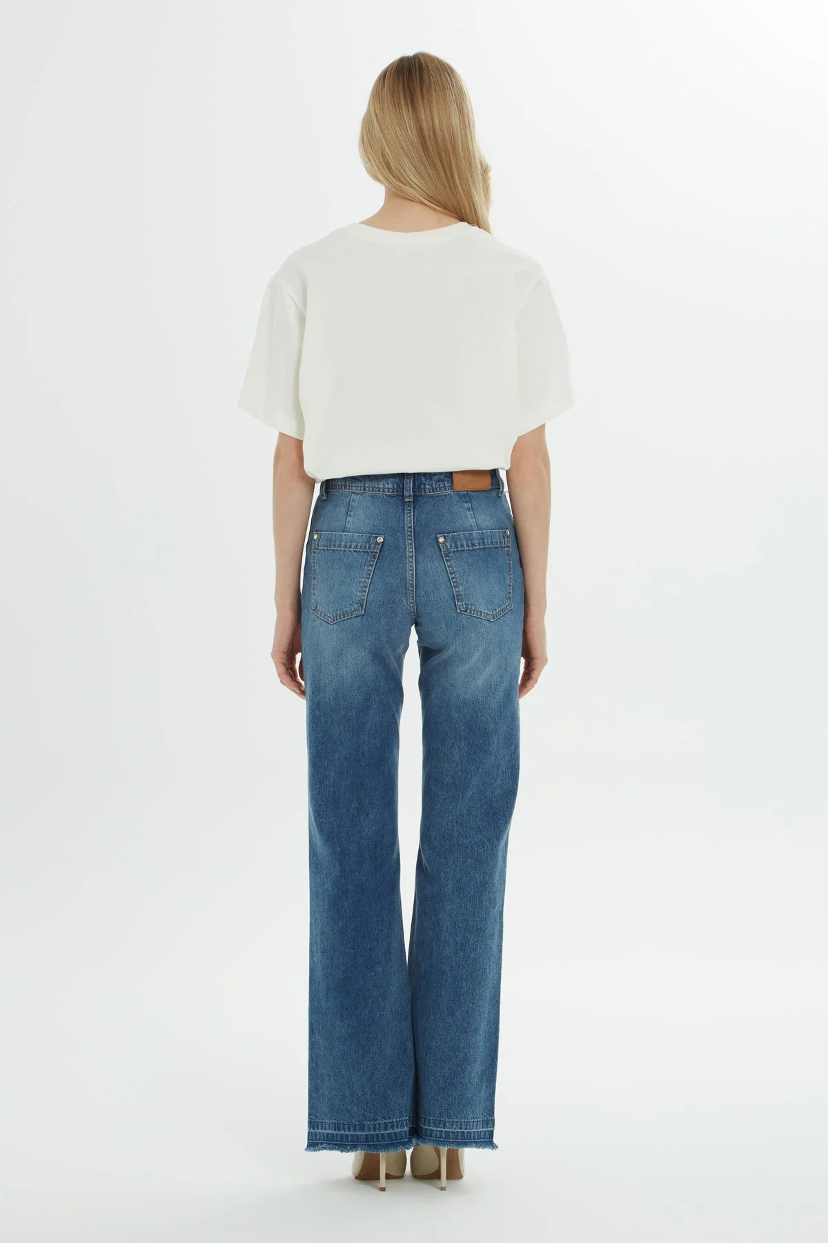 Blue Cargo-Pocket Mom Jeans - Image 4