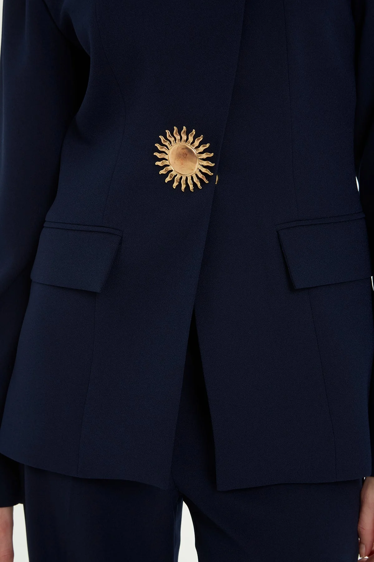 Blue Double-Breasted Brooch Jacket - Image 2