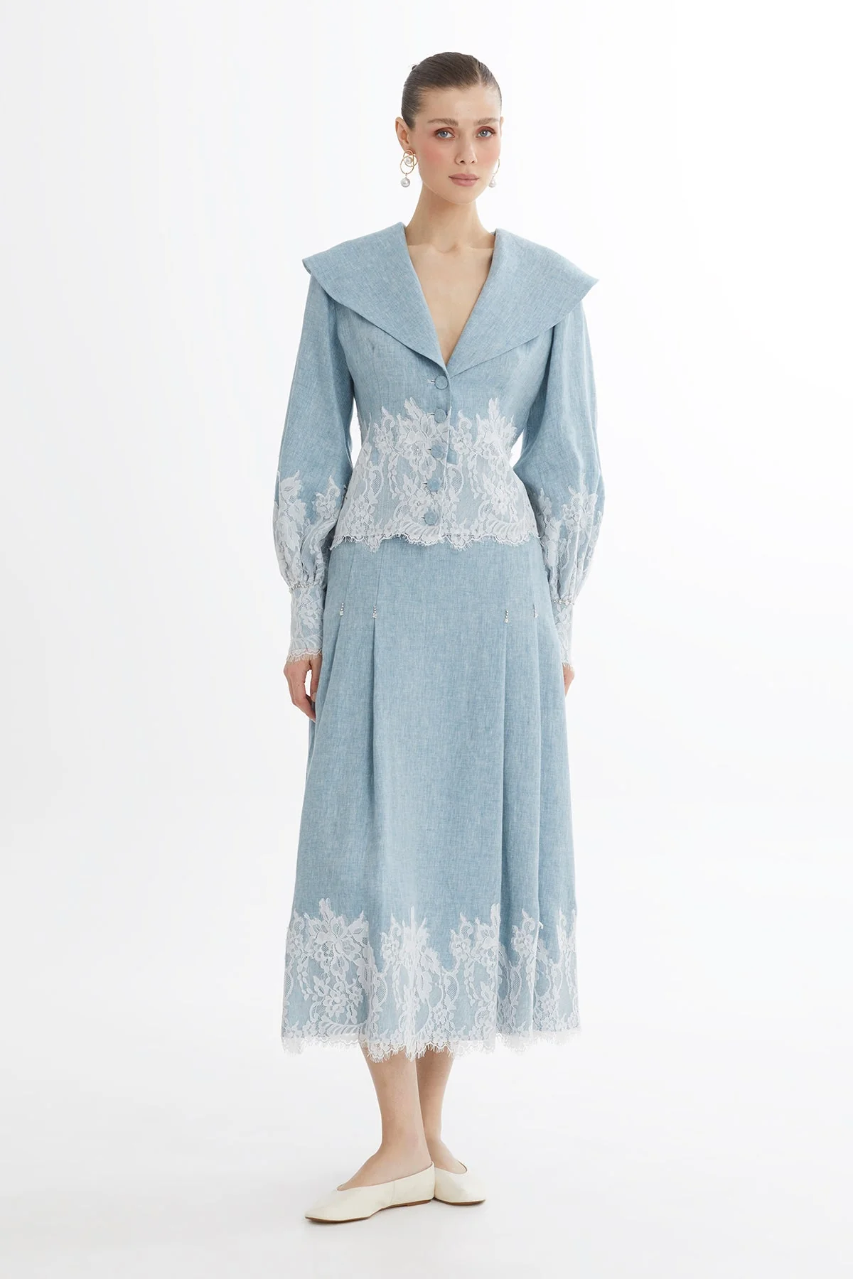 Blue Embroidered Balloon Sleeve Linen Jacket - Image 4