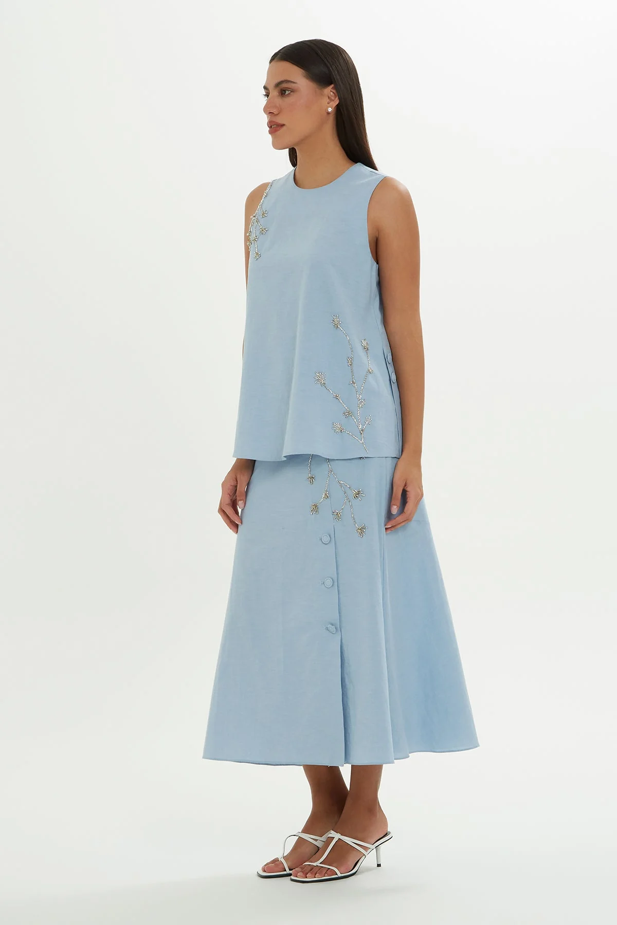 Blue Embroidered Sleeveless Blouse - Image 4