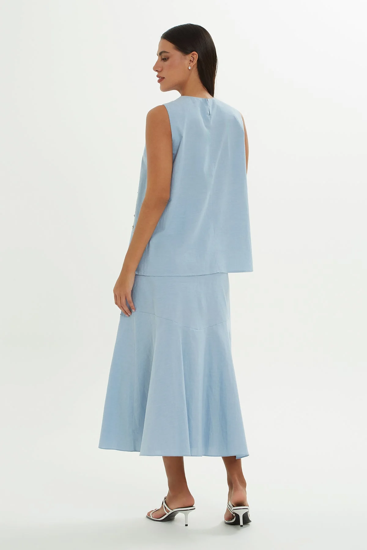 Blue Embroidered Sleeveless Blouse - Image 5