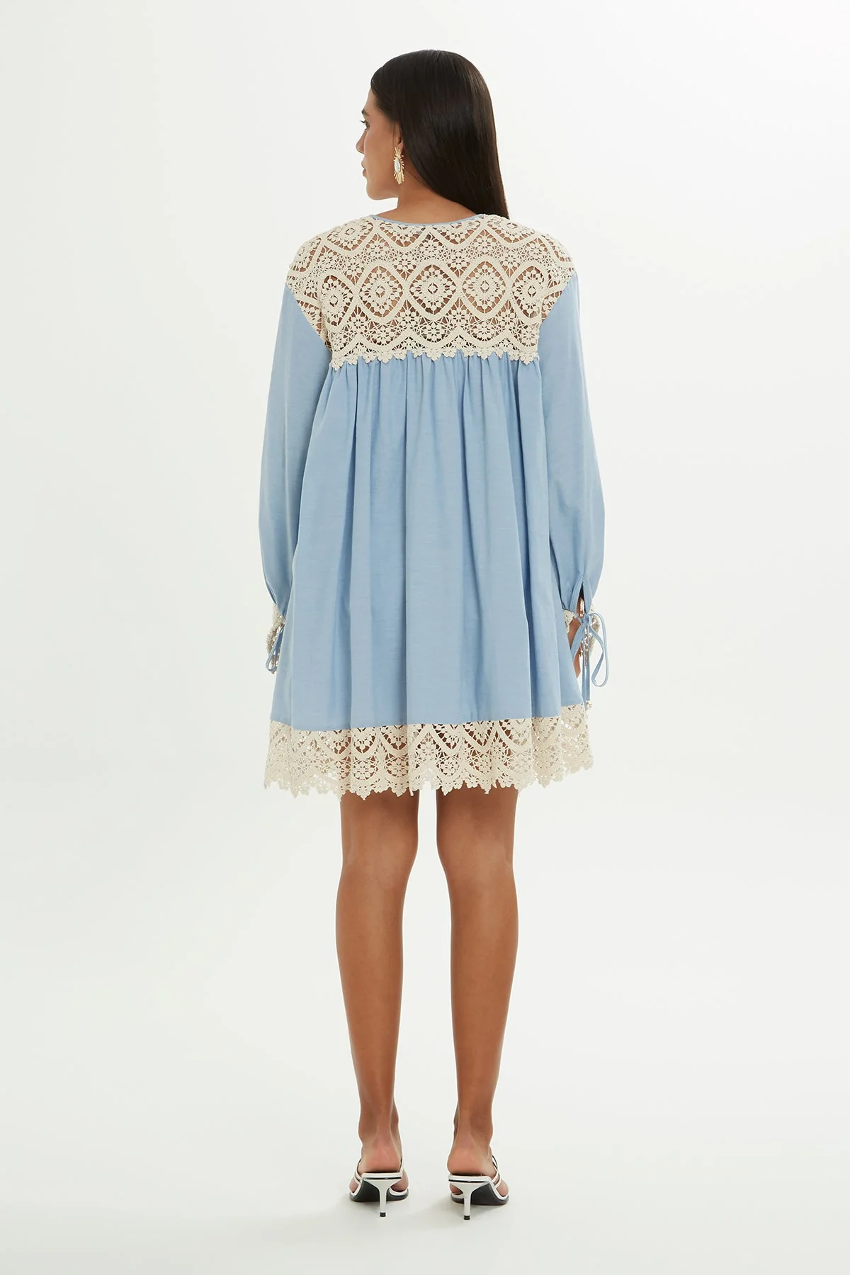 Blue Lace-Detail Short Dress - Image 4