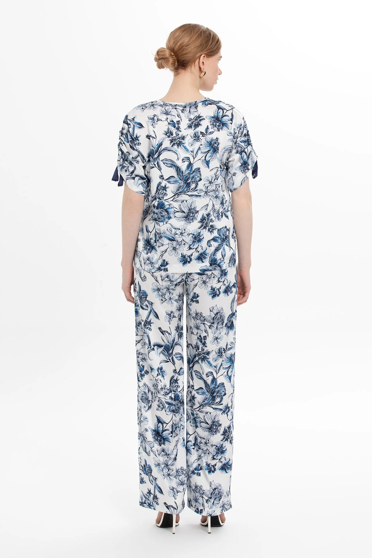 Blue Patterned Two-Piece Set - Image 3