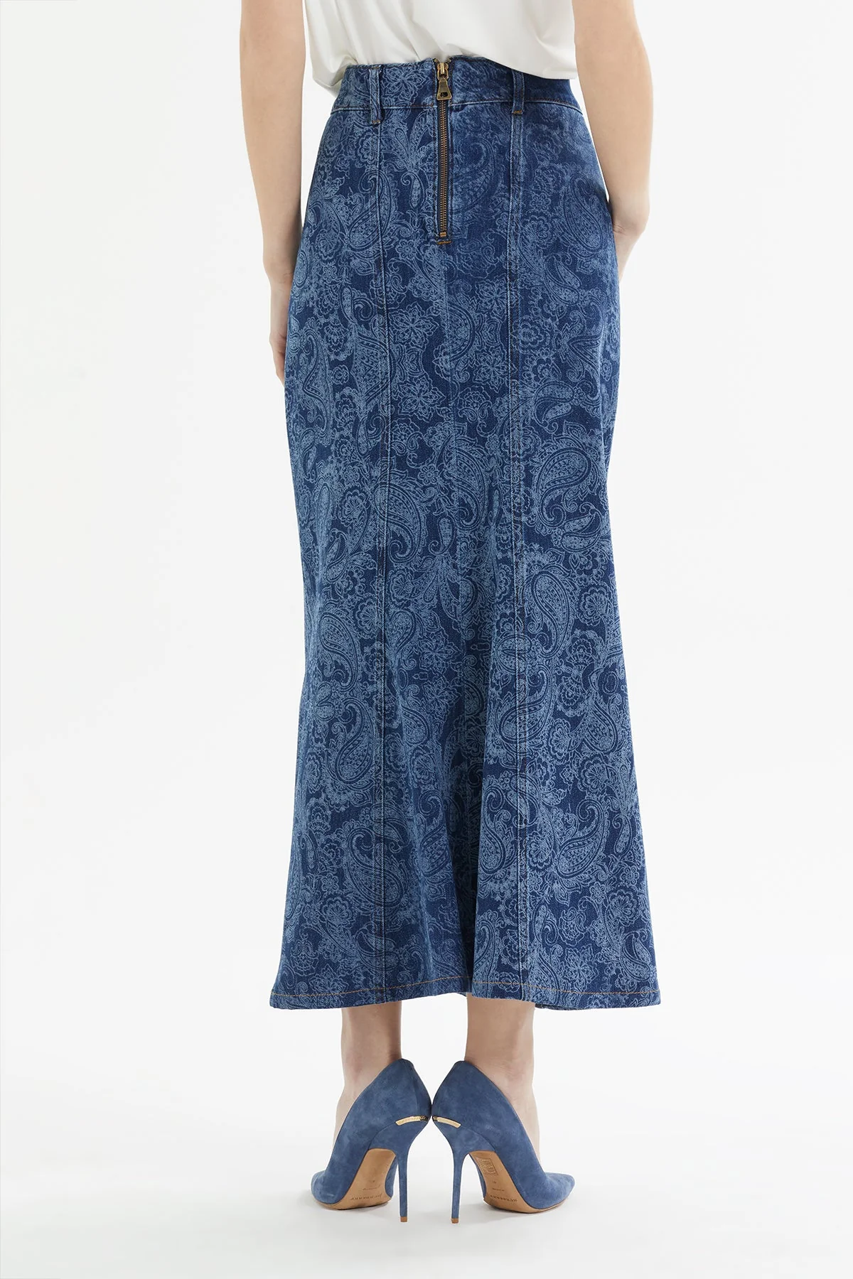 Blue Pocketed Midi Denim Skirt - Image 4