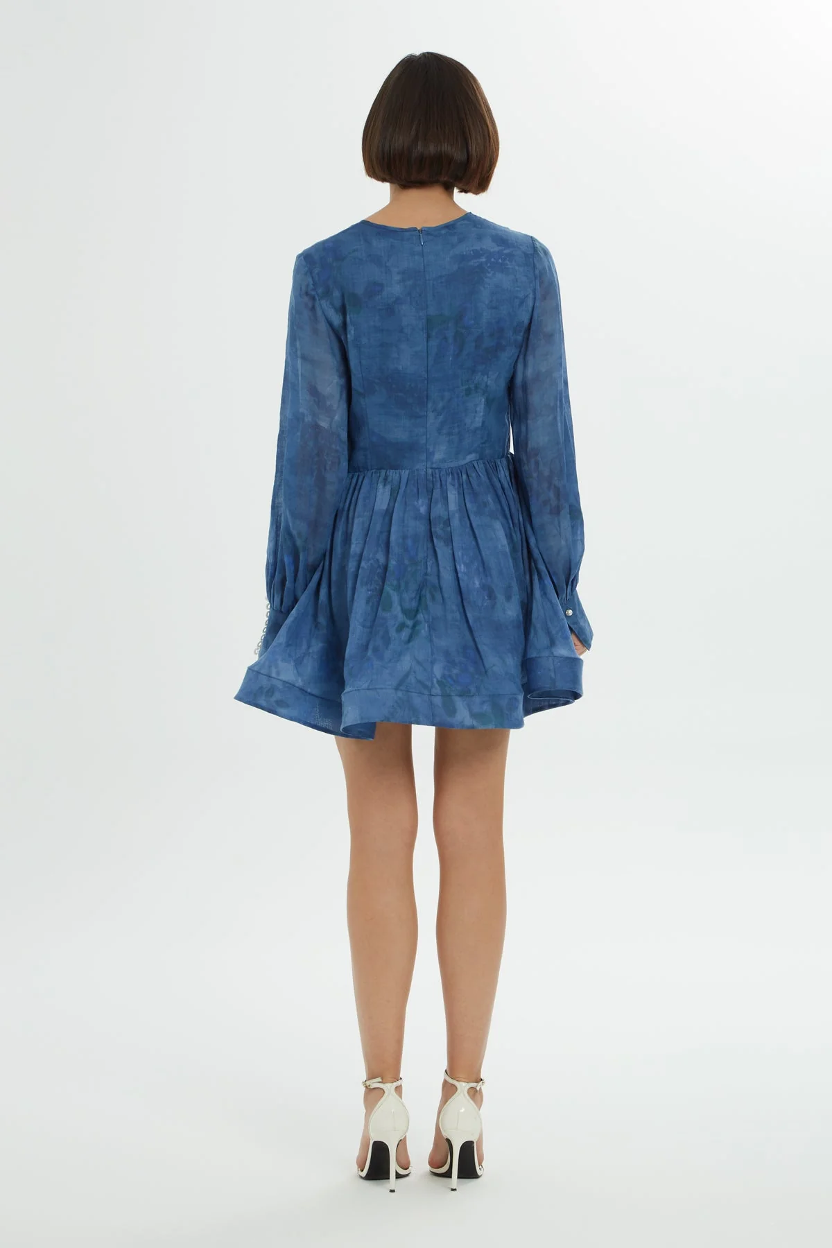 Blue Short Dress with Lace Details - Image 4