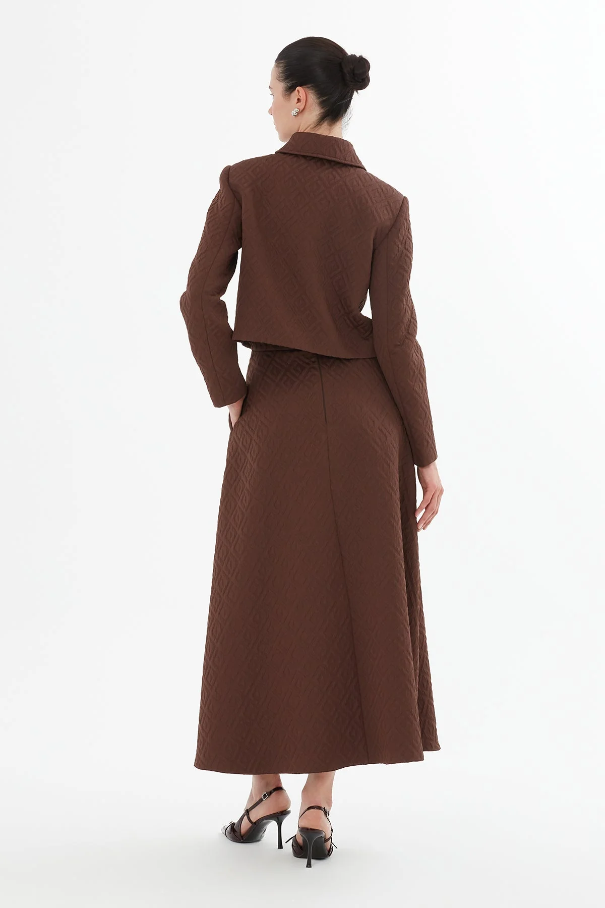 Brown Brooch-Detail Jacket Set - Image 4