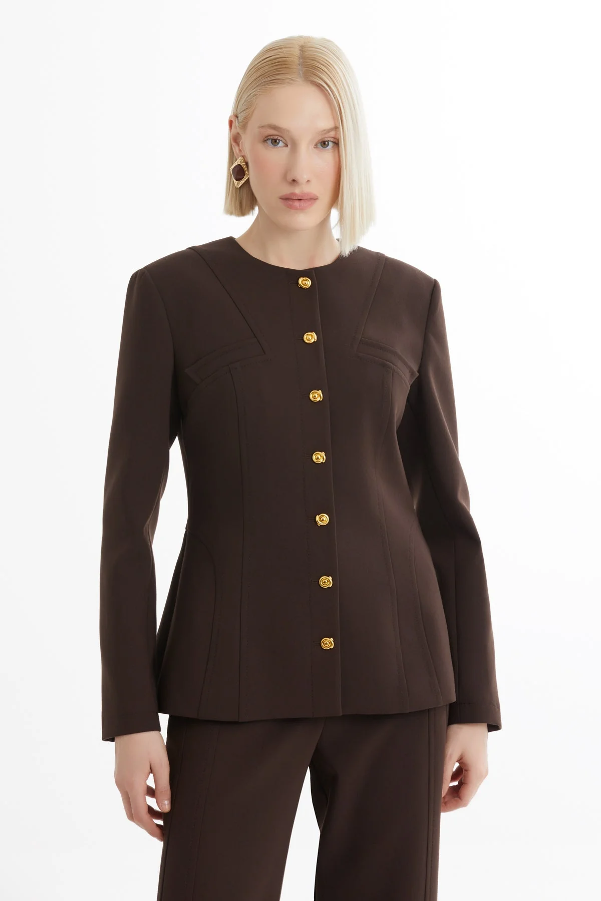 Brown Crewneck Blazer and Pants Set - Image 2