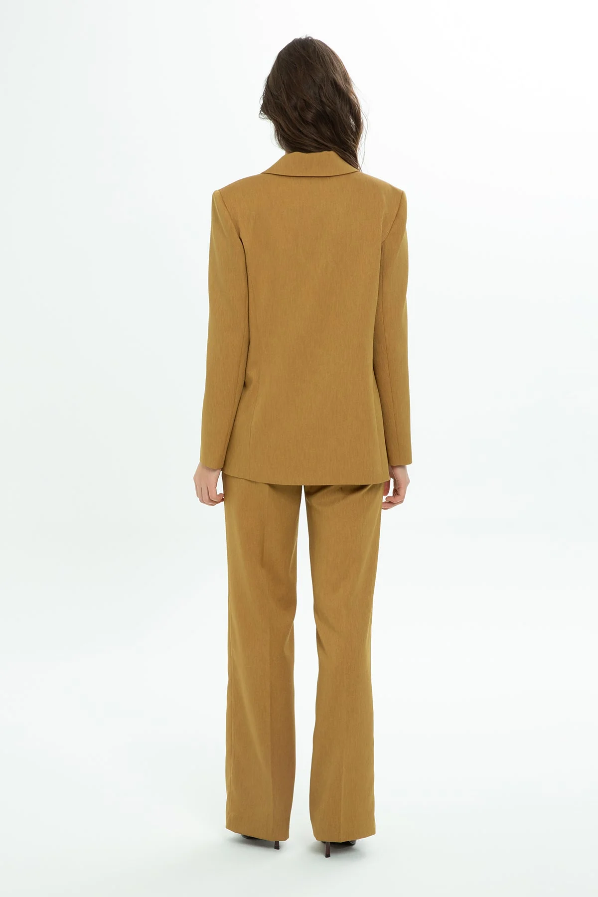 Brown Double-Breasted Suit with Trousers - Image 4