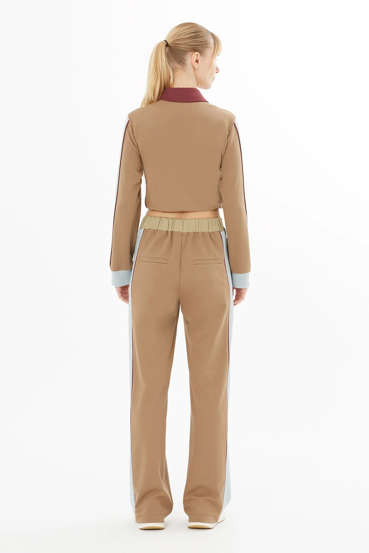 Brown Wide-Leg Sweatpants - Image 4