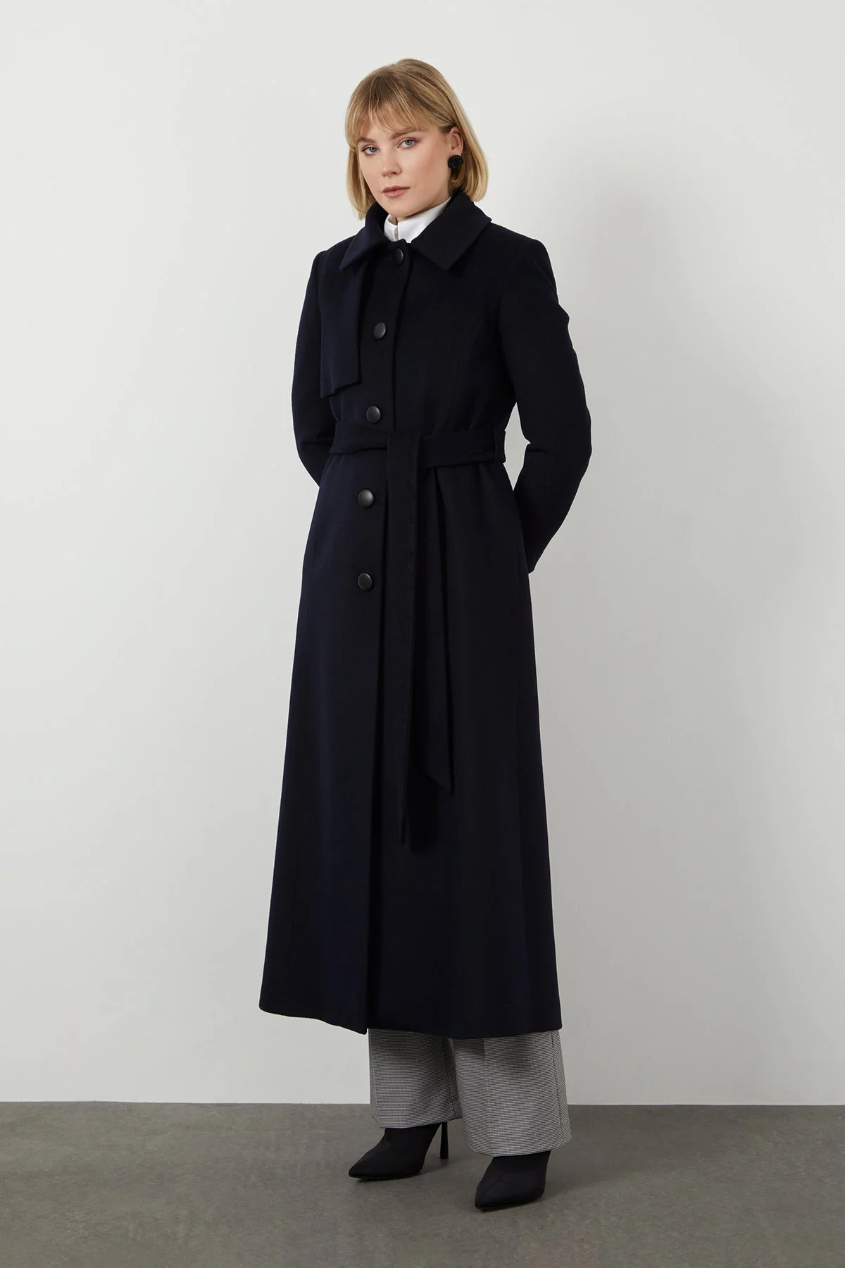 Dark Long Cashmere Coat - Image 2