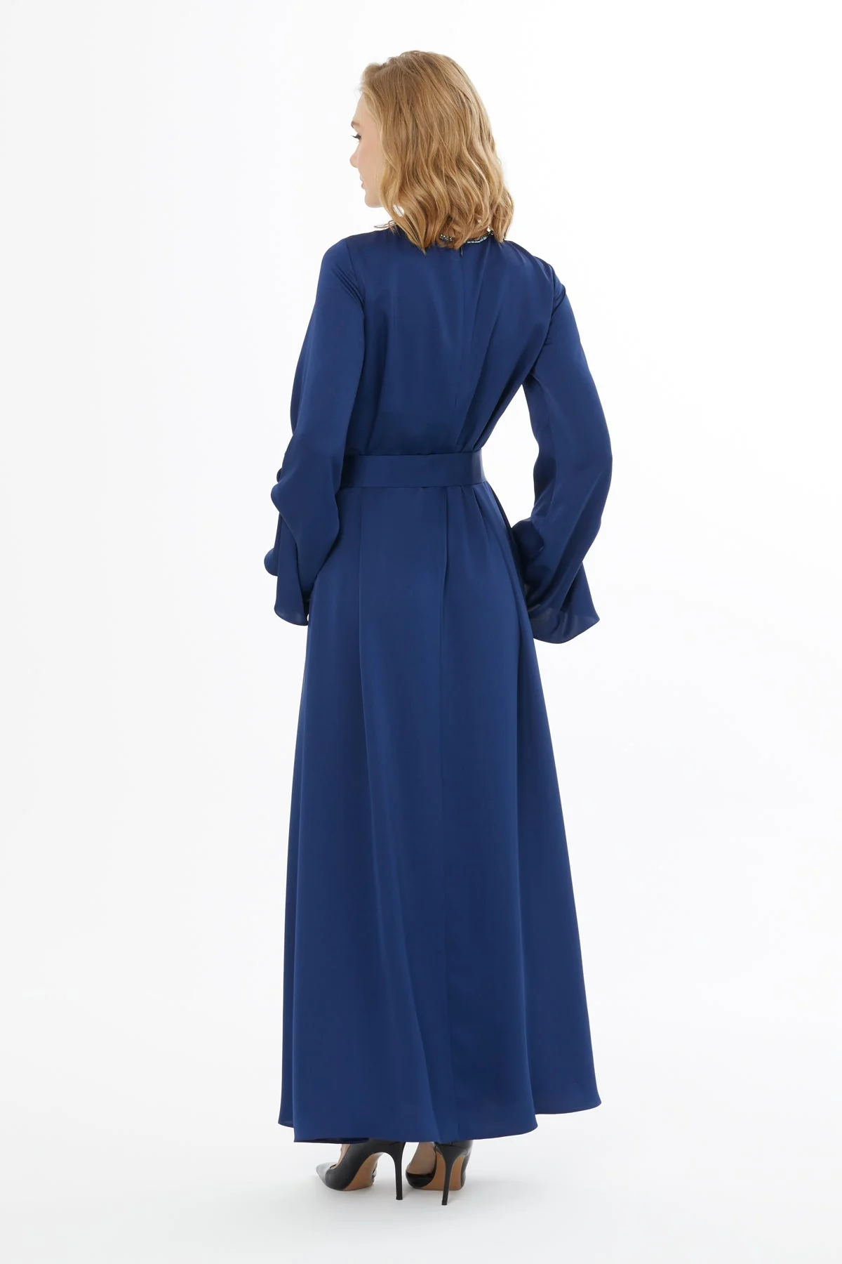 Dress with Detachable Belt - Image 4