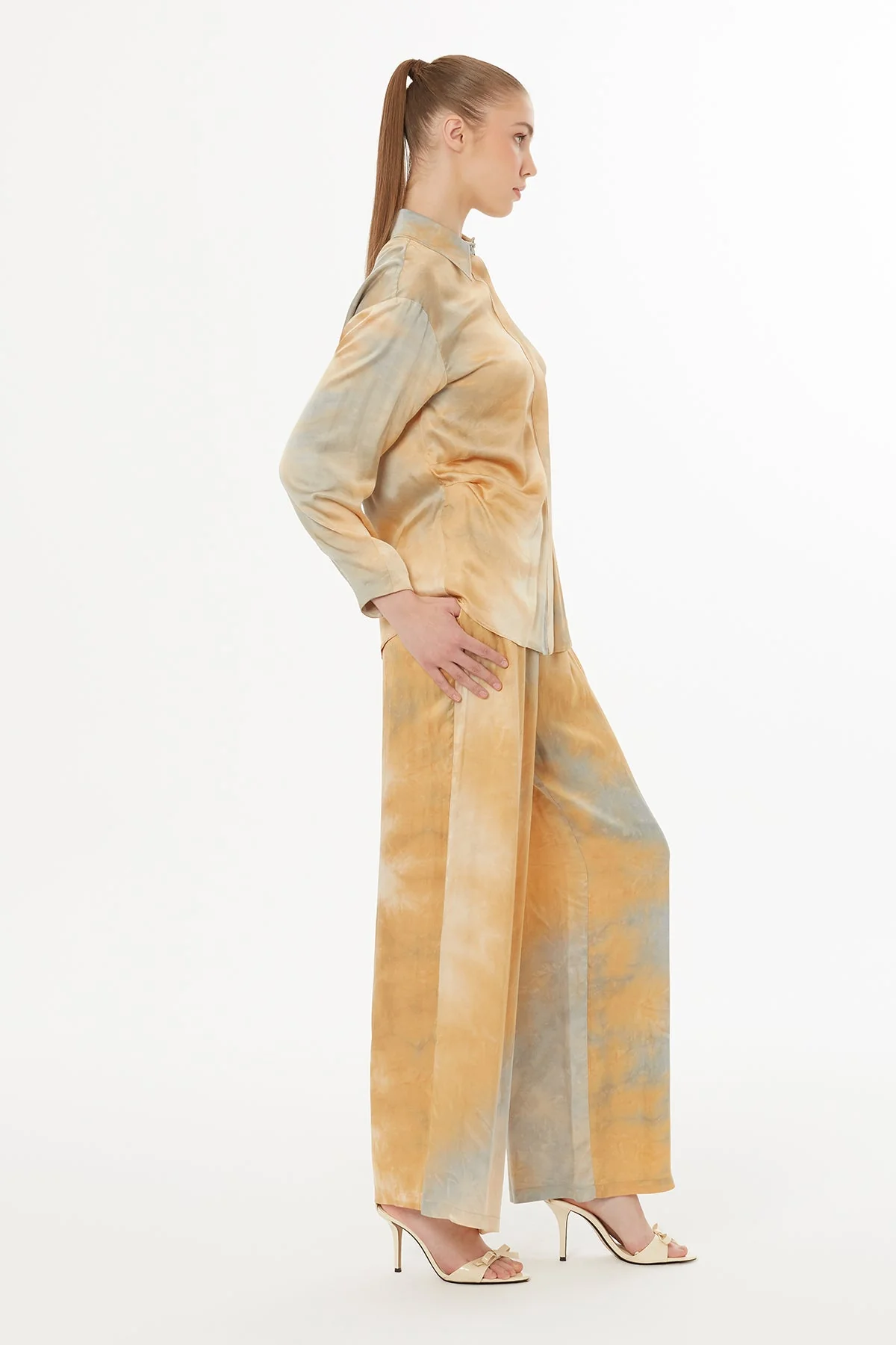 Dropped-Shoulder Printed Shirt - Image 3