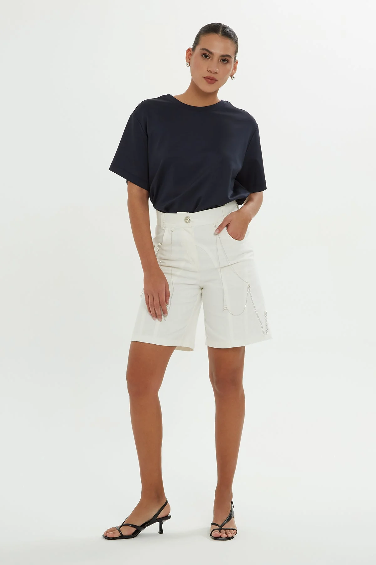 Ecru Chain-Detail Shorts - Image 3