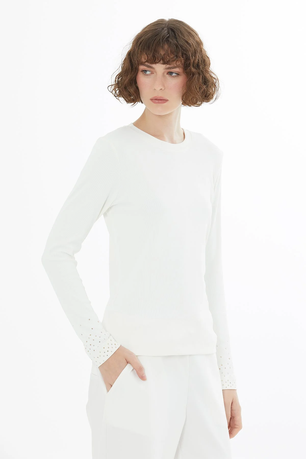 Ecru Crystal Appliqué Detail Blouse - Image 3