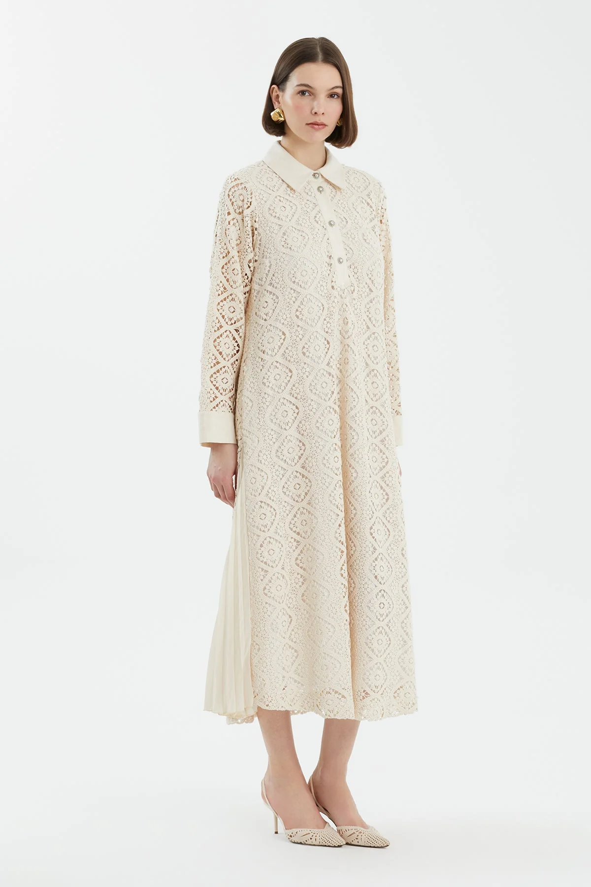 Ecru Crystal Button Lace Dress - Image 3
