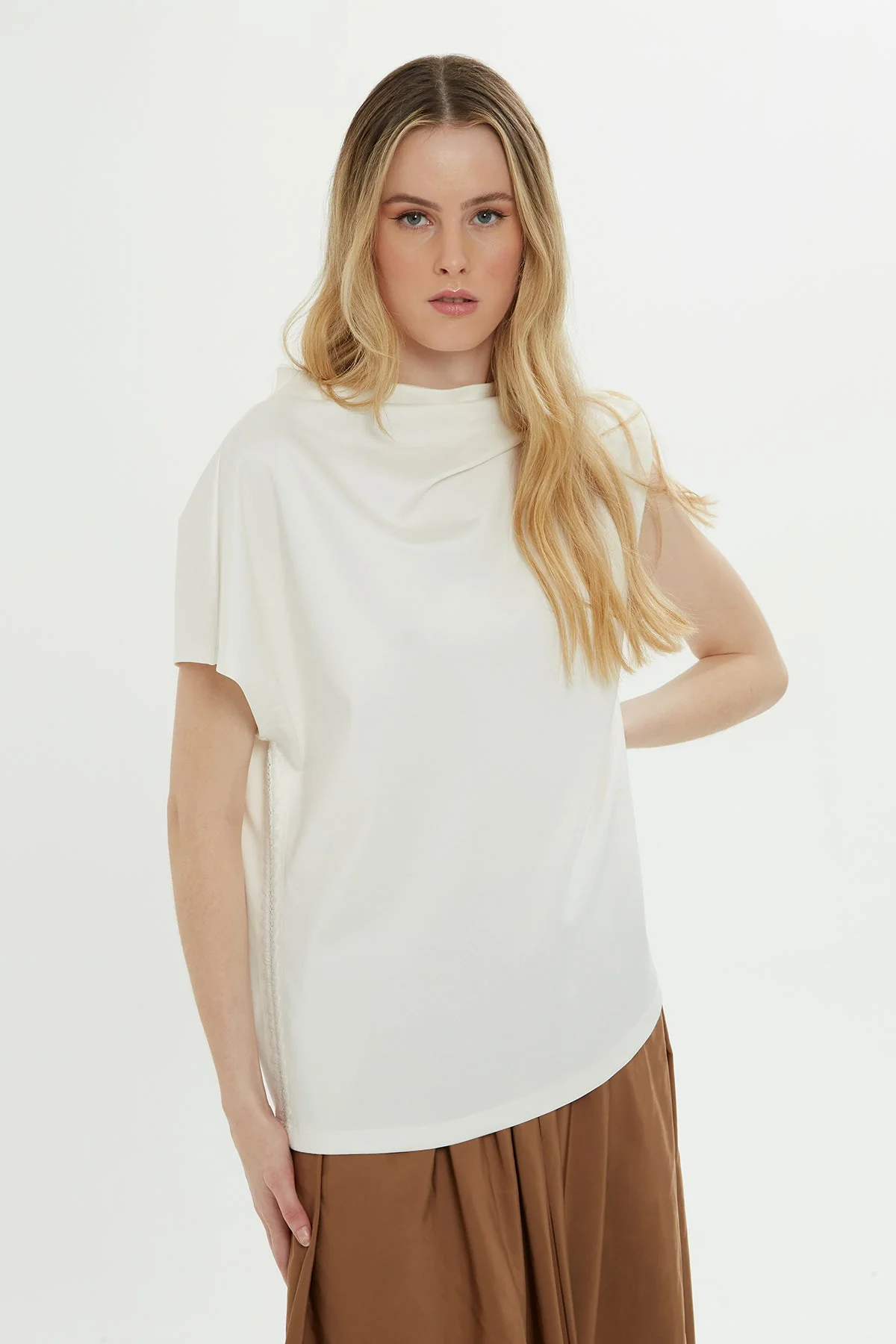 Ecru Dropped Shoulder Blouse - Image 3
