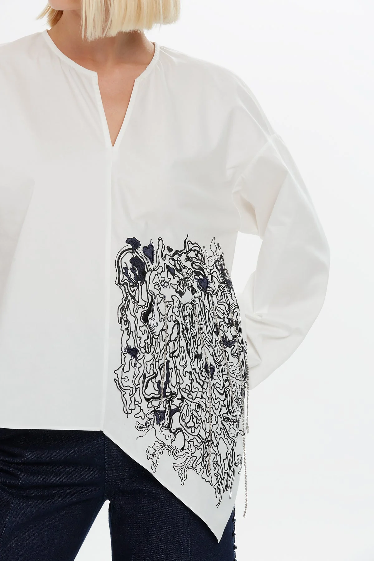 Ecru Embroidered Chain-Stitch V-Neck Blouse - Image 2